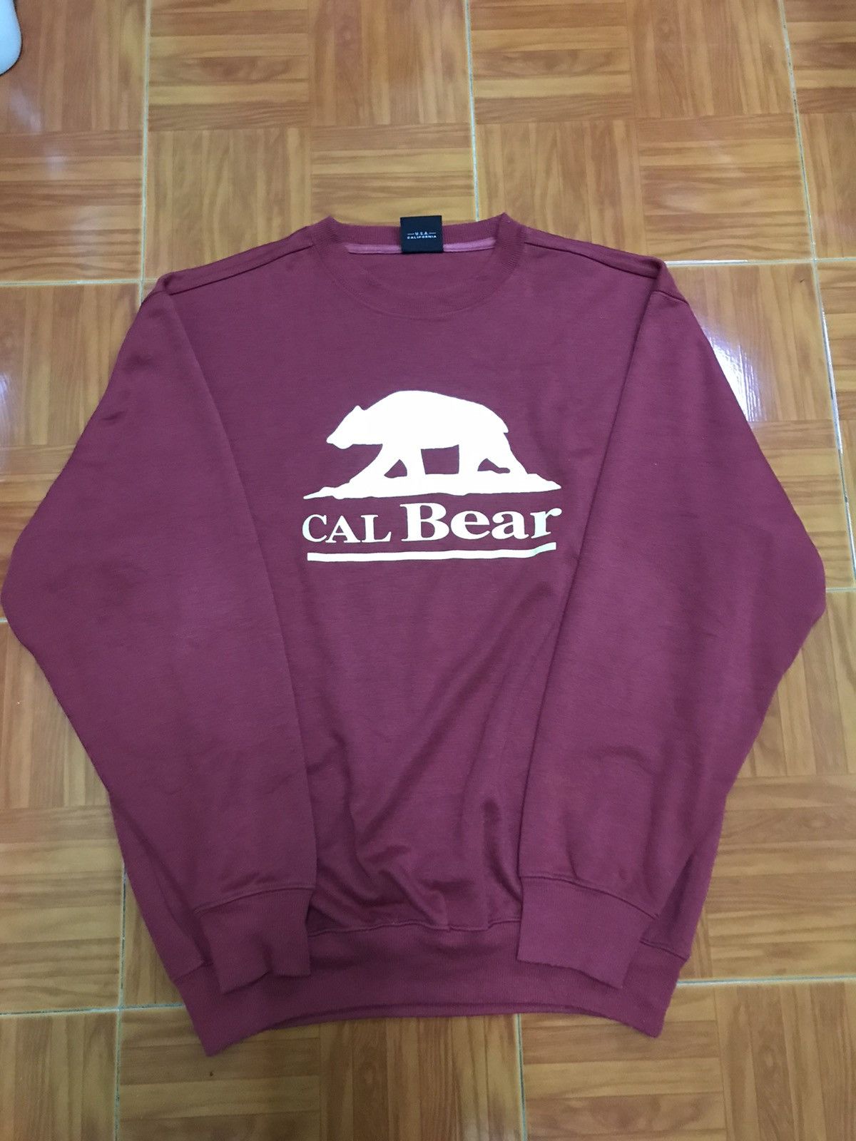 Japanese Brand Cal bear Usa Fleece Sweatshirt Big Logo very rare Size US M / EU 48-50 / 2 - 2 Thumbnail