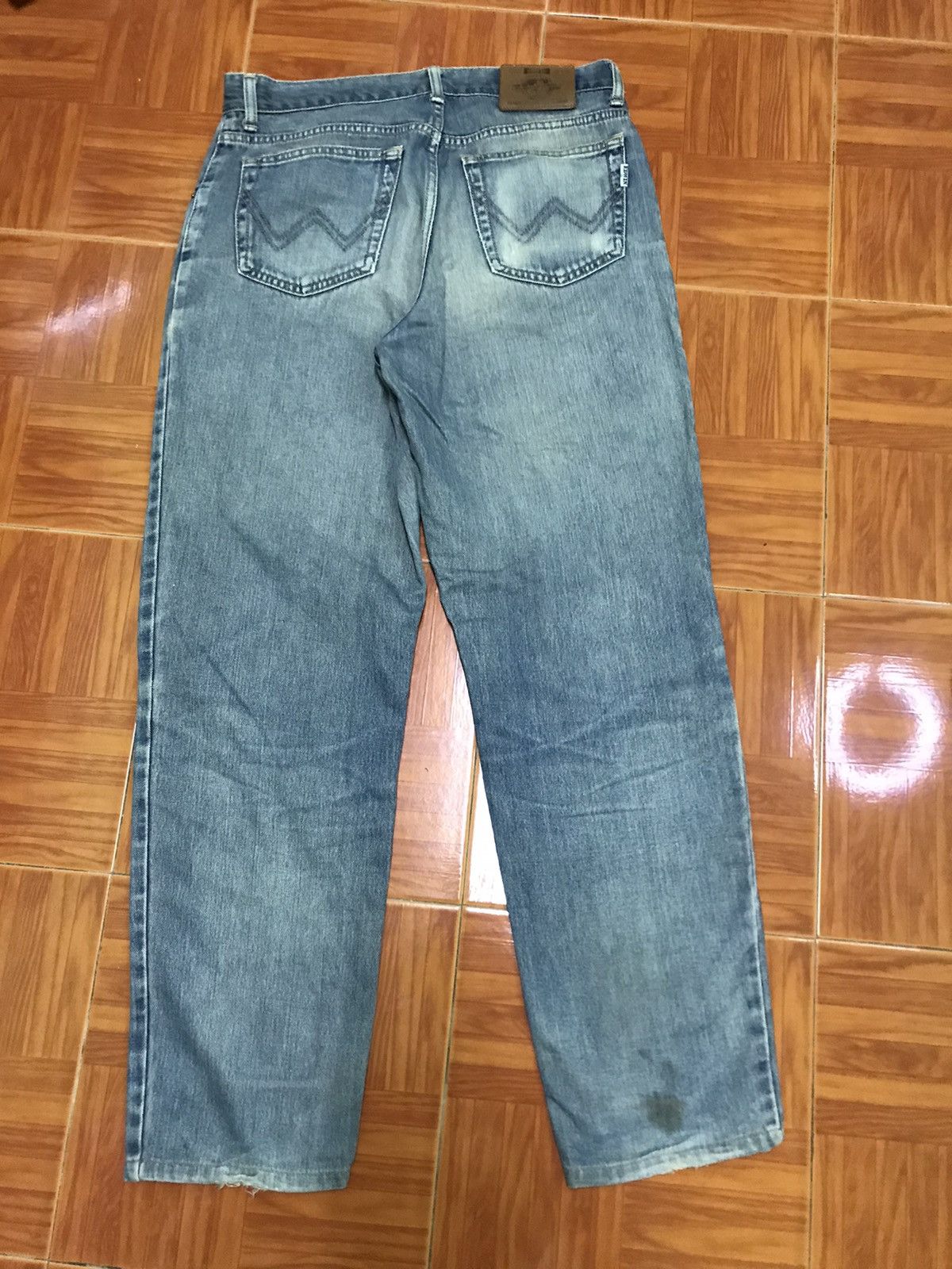 Edwin vintage distressed edwin jean very rare Size US 31 - 2 Thumbnail