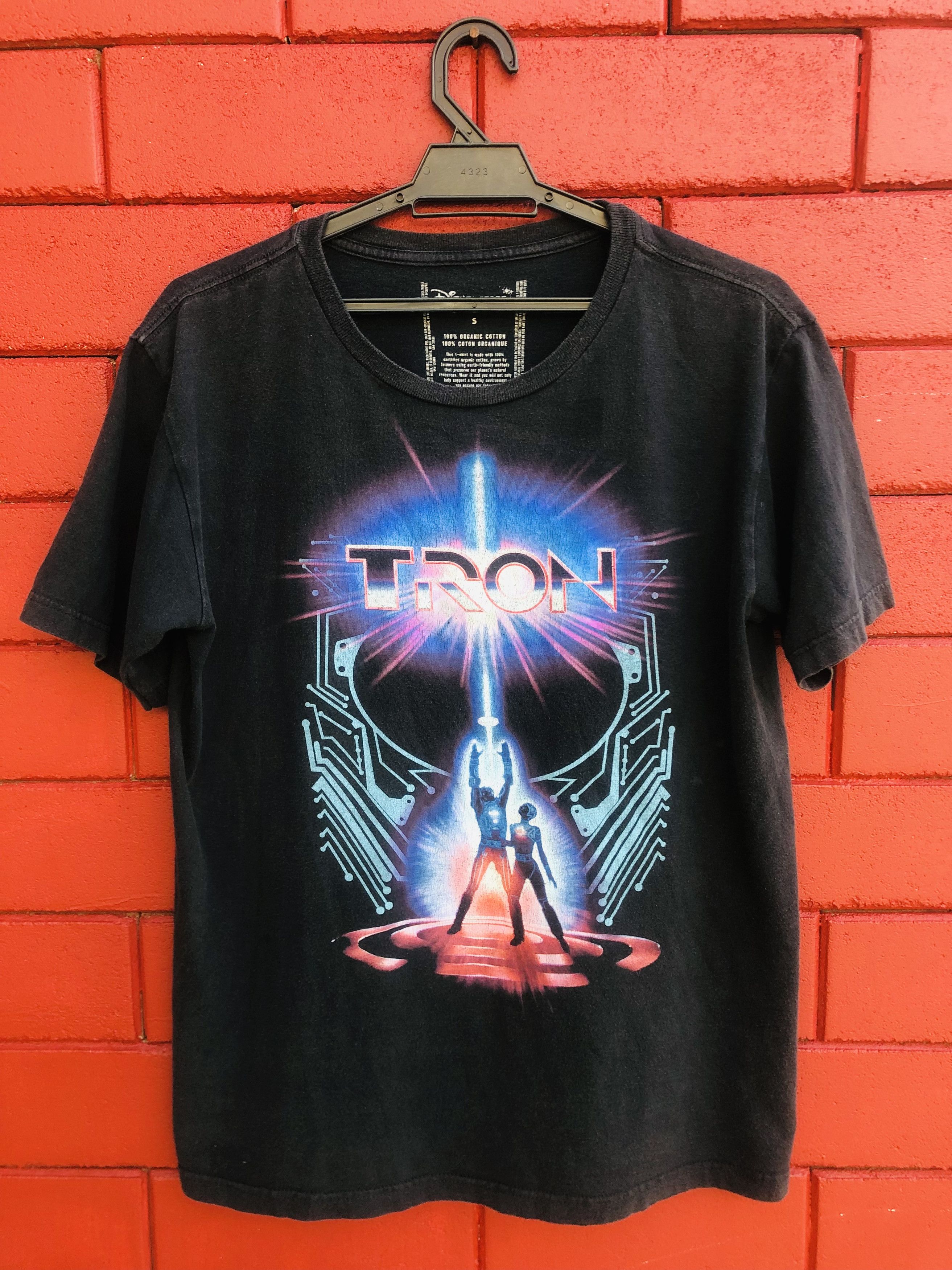 Vintage Vintage Tron Famous Movie Action Designed Fashion Style Size US M / EU 48-50 / 2 - 1 Thumbnail