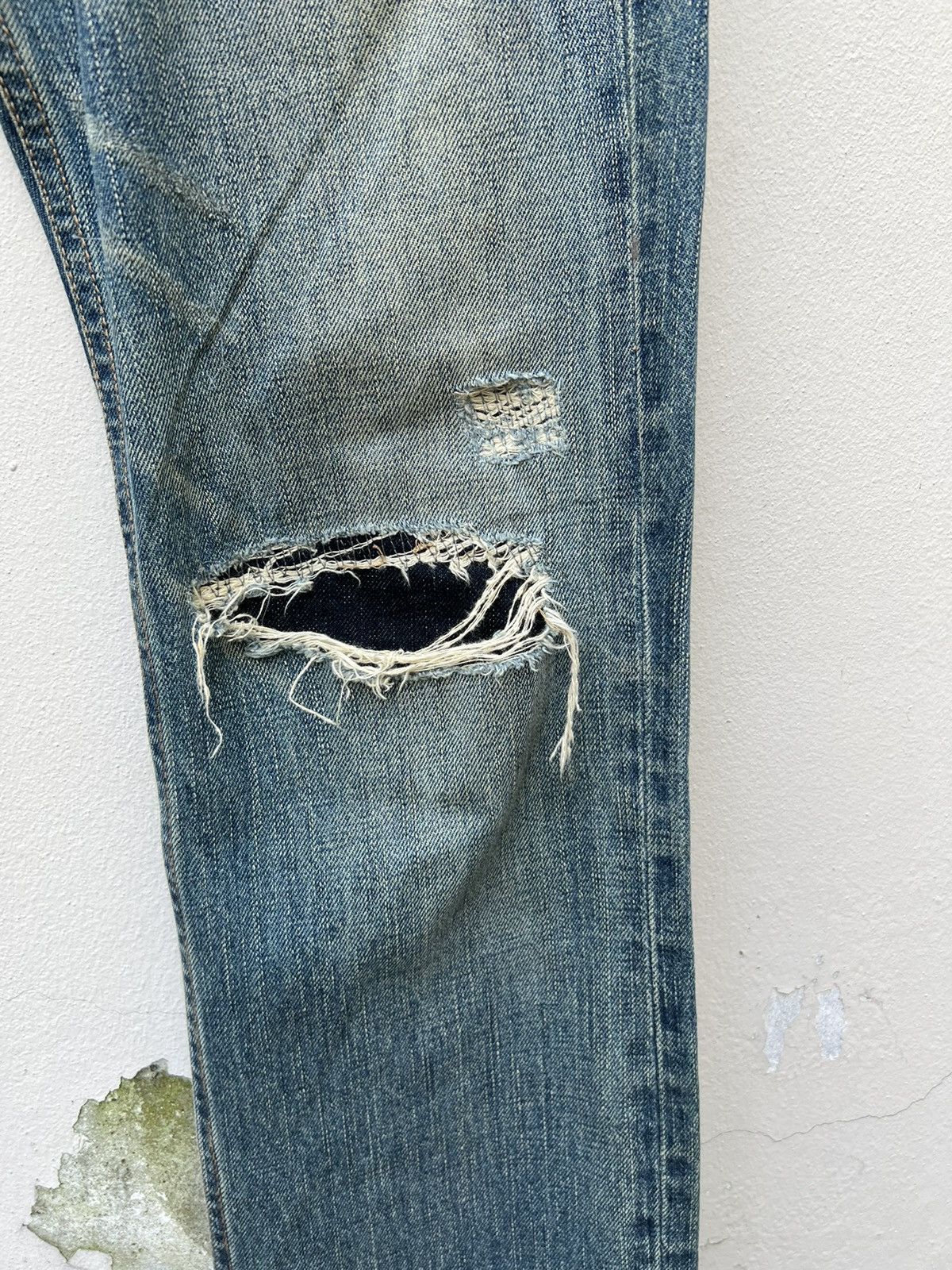 Fadeless Fadeless Japan Ripped Distressed Denim Jeans Size US 30 / EU 46 - 8 Thumbnail