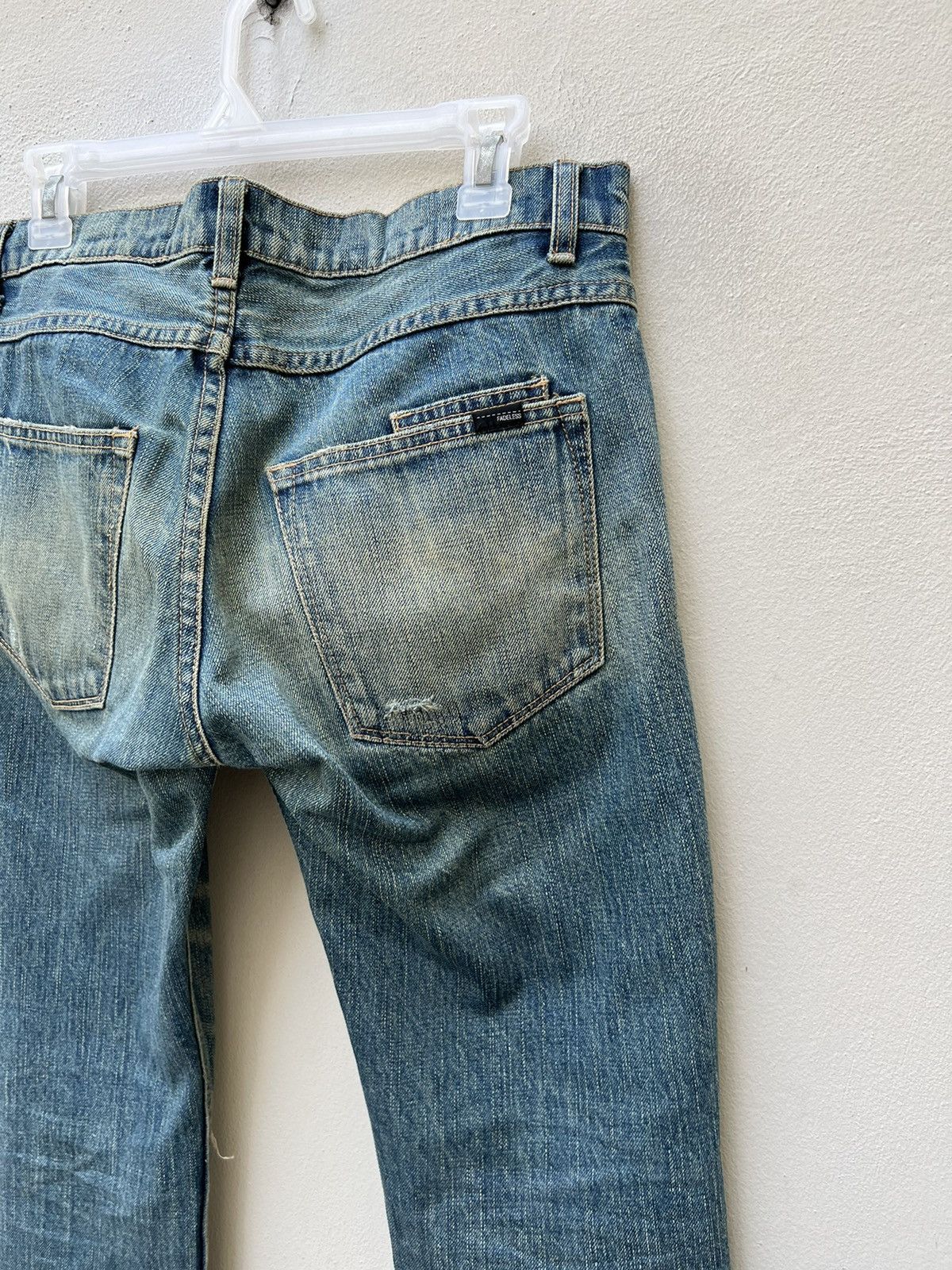 Fadeless Fadeless Japan Ripped Distressed Denim Jeans Size US 30 / EU 46 - 13 Thumbnail