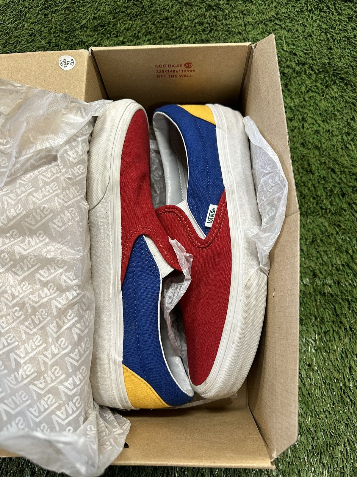 Vans Vans Classic Slip On Yacht Club Red Blue size 10 Grailed