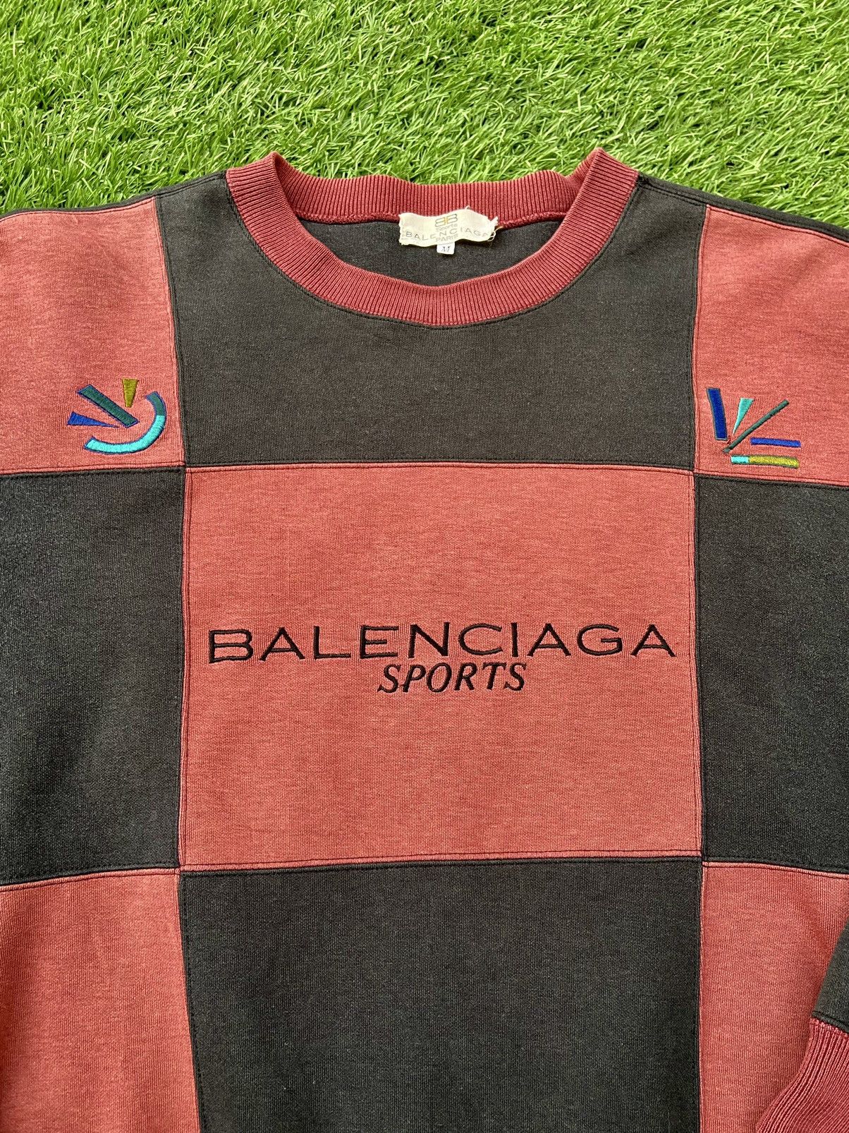 Balenciaga Balenciaga Logo Spellout Sweater Size US M / EU 48-50 / 2 - 3 Thumbnail
