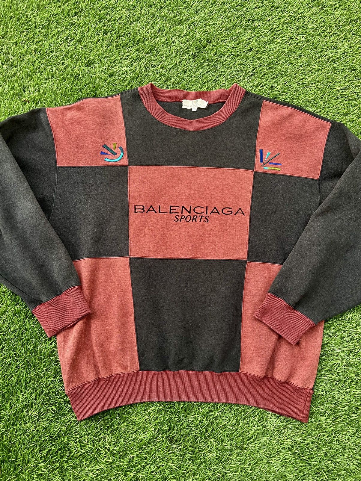 Balenciaga Balenciaga Logo Spellout Sweater Size US M / EU 48-50 / 2 - 1 Thumbnail