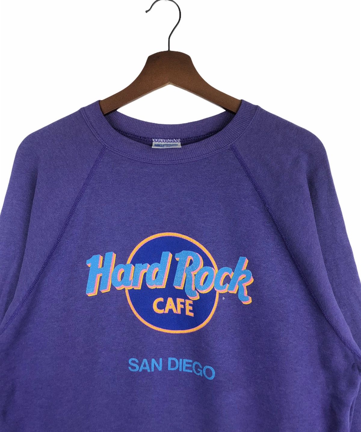 Hard Rock Cafe × Vintage VINTAGE HARD ROCK CAFE SAN DIEGO CREWNECK Size US L / EU 52-54 / 3 - 3 Thumbnail