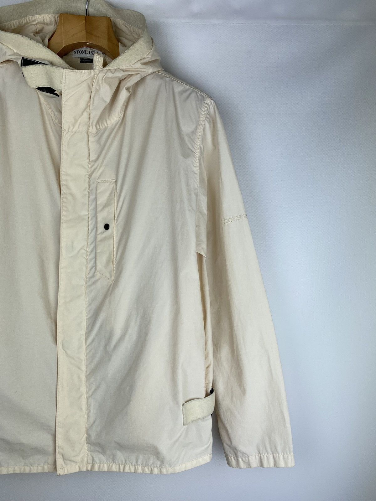 Stone Island Rare VTG Stone island hooded windbreaker jacket coll. 34 Size US M / EU 48-50 / 2 - 2 Thumbnail