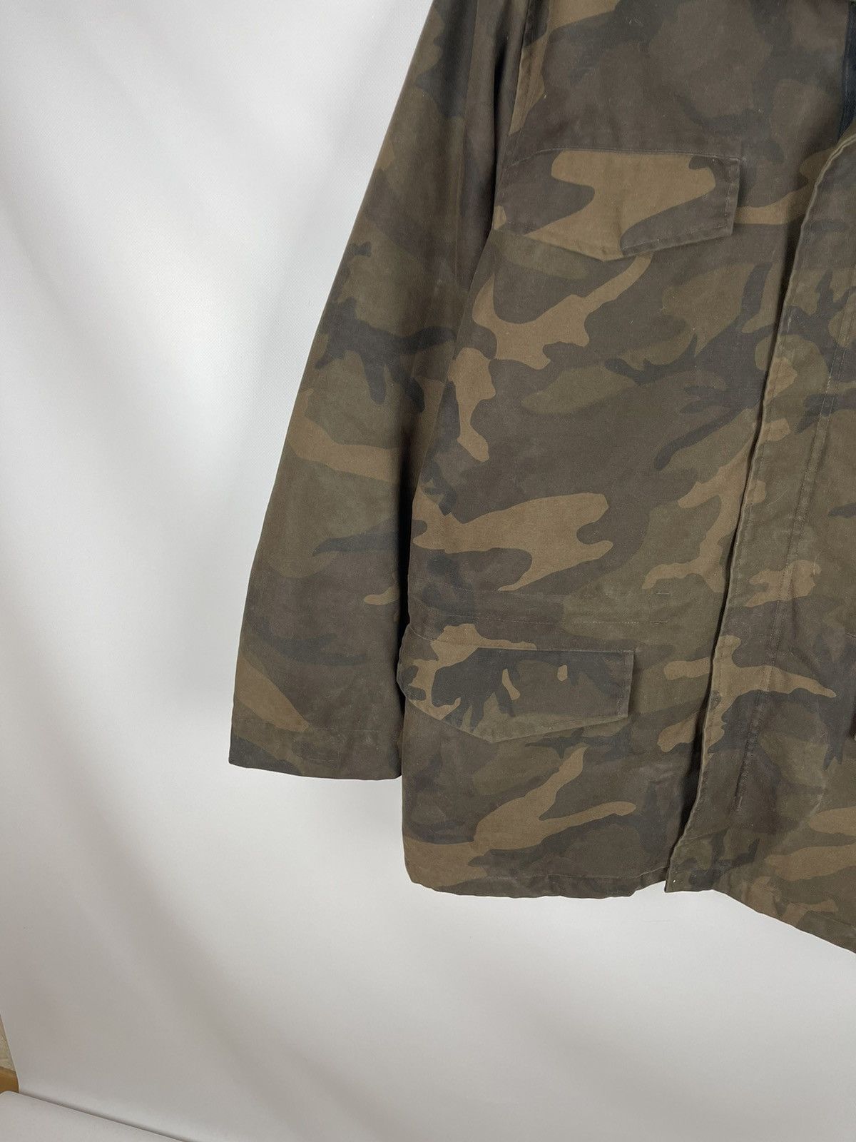 Carhartt Carhartt vintage camouflage logo military utility jacket Size US L / EU 52-54 / 3 - 3 Thumbnail