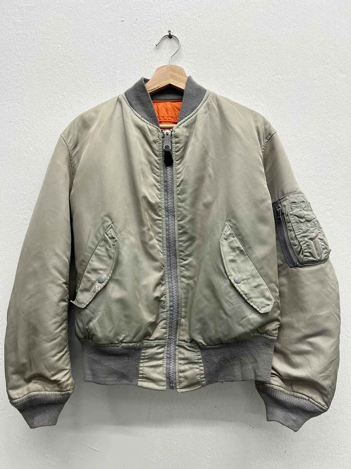 Avirex Vintage Avirex Ma 1 Fly Bomber Jacket Size US M / EU 48-50 / 2 - 1 Thumbnail
