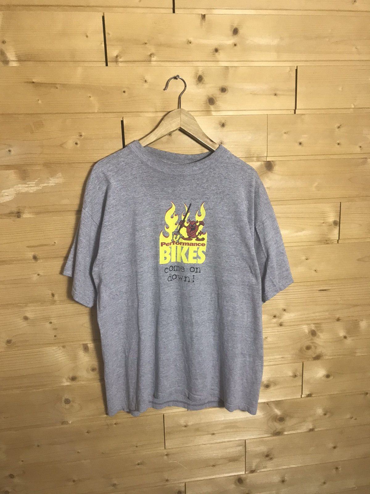 Vintage Vintage Performance Bikes t-shirt Size US XL / EU 56 / 4 - 2 Thumbnail