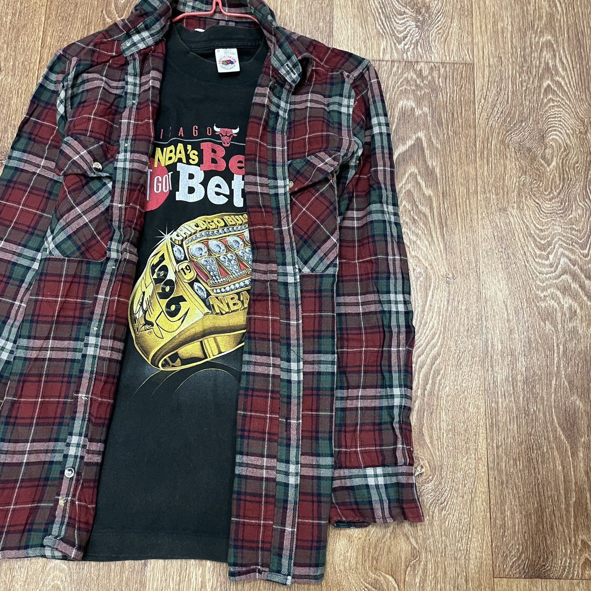 Vintage Vintage 90s Plaid Shirt Graphic Tee Grunge Streetwear Boxy M Size US M / EU 48-50 / 2 - 2 Thumbnail
