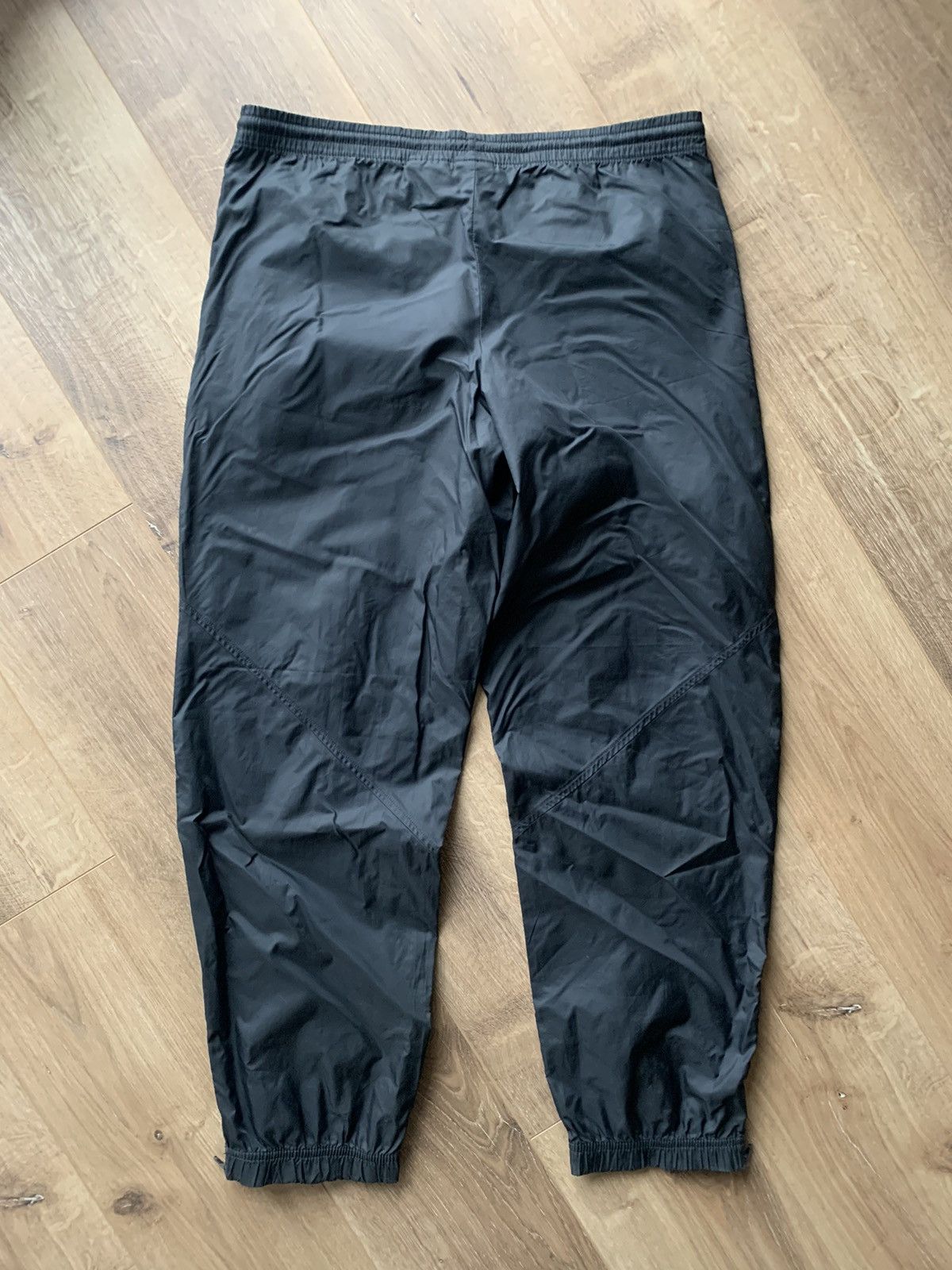Nike Vintage Nike Embroidered swoosh sweatpants Size US 34 / EU 50 - 4 Thumbnail