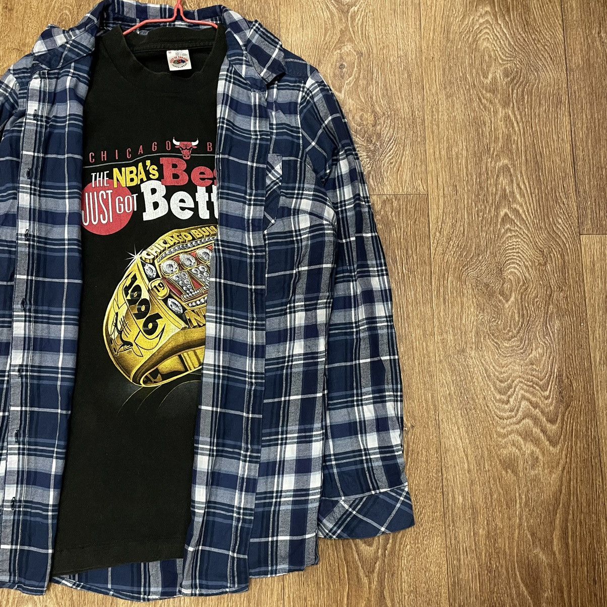 Vintage Vintage 90s Checkered Shirt Grunge Relaxed Fit Sun Faded M Size US M / EU 48-50 / 2 - 3 Thumbnail