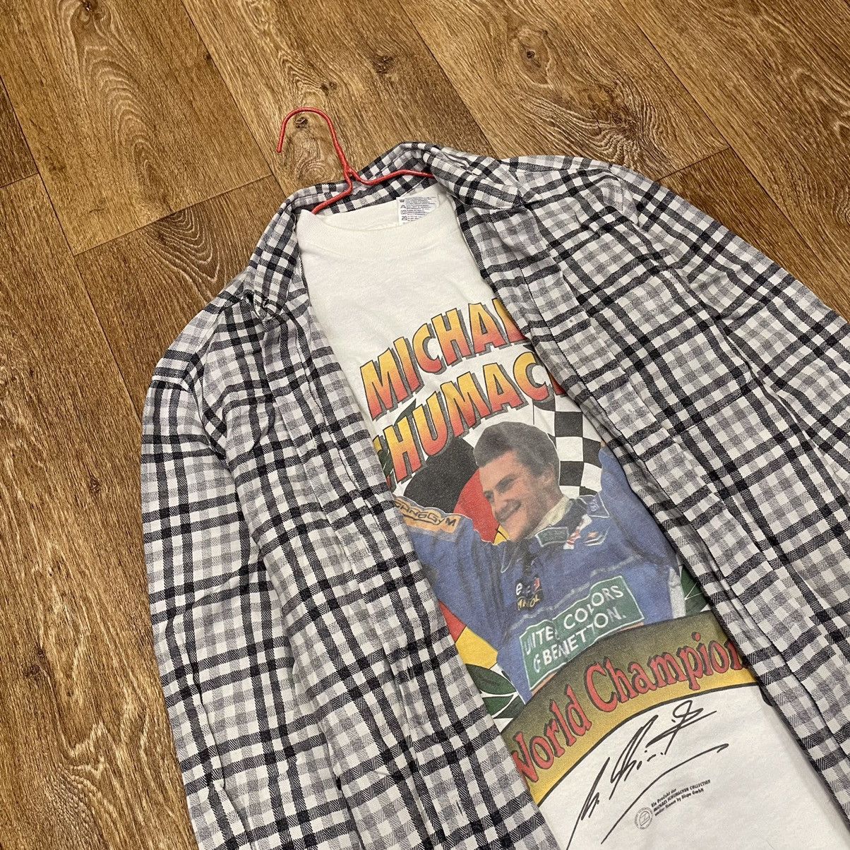 Vintage Vintage 90s Sun Faded Graphic Tee Oversized Streetwear M Size US M / EU 48-50 / 2 - 1 Thumbnail