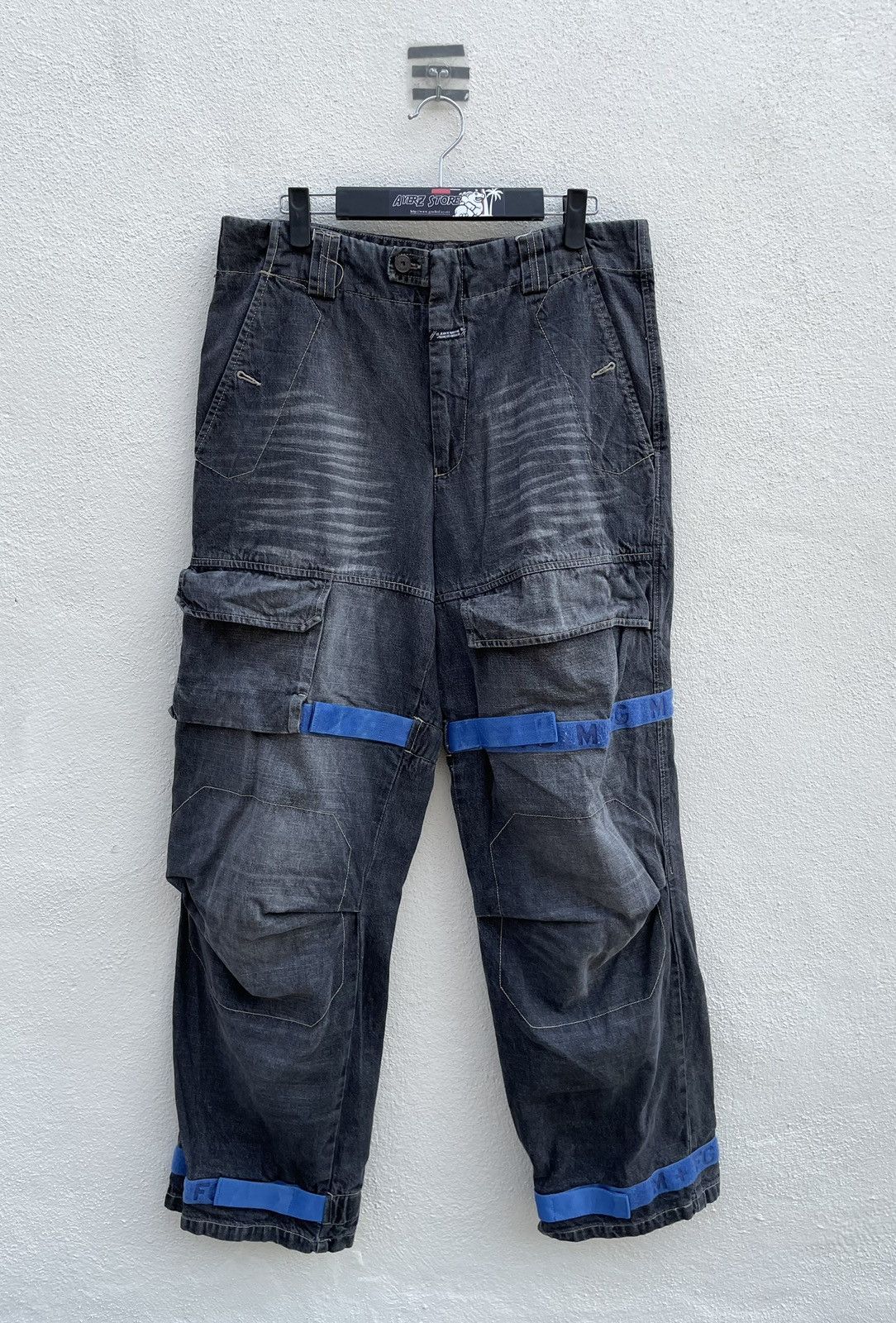 Marithe + Francois Girbaud Marithe Francois Girbaud Velcro Straps Cargo Denim Pants Size US 34 / EU 50 - 1 Thumbnail