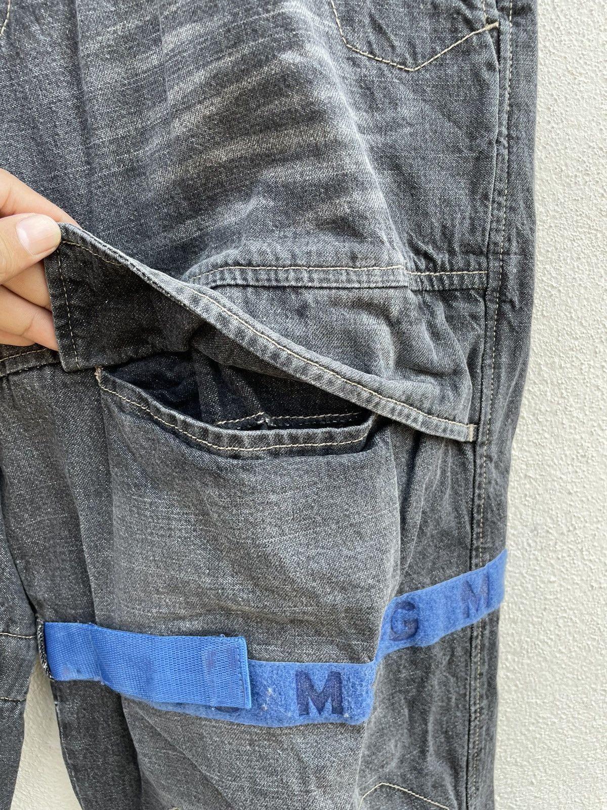 Marithe + Francois Girbaud Marithe Francois Girbaud Velcro Straps Cargo Denim Pants Size US 34 / EU 50 - 8 Thumbnail