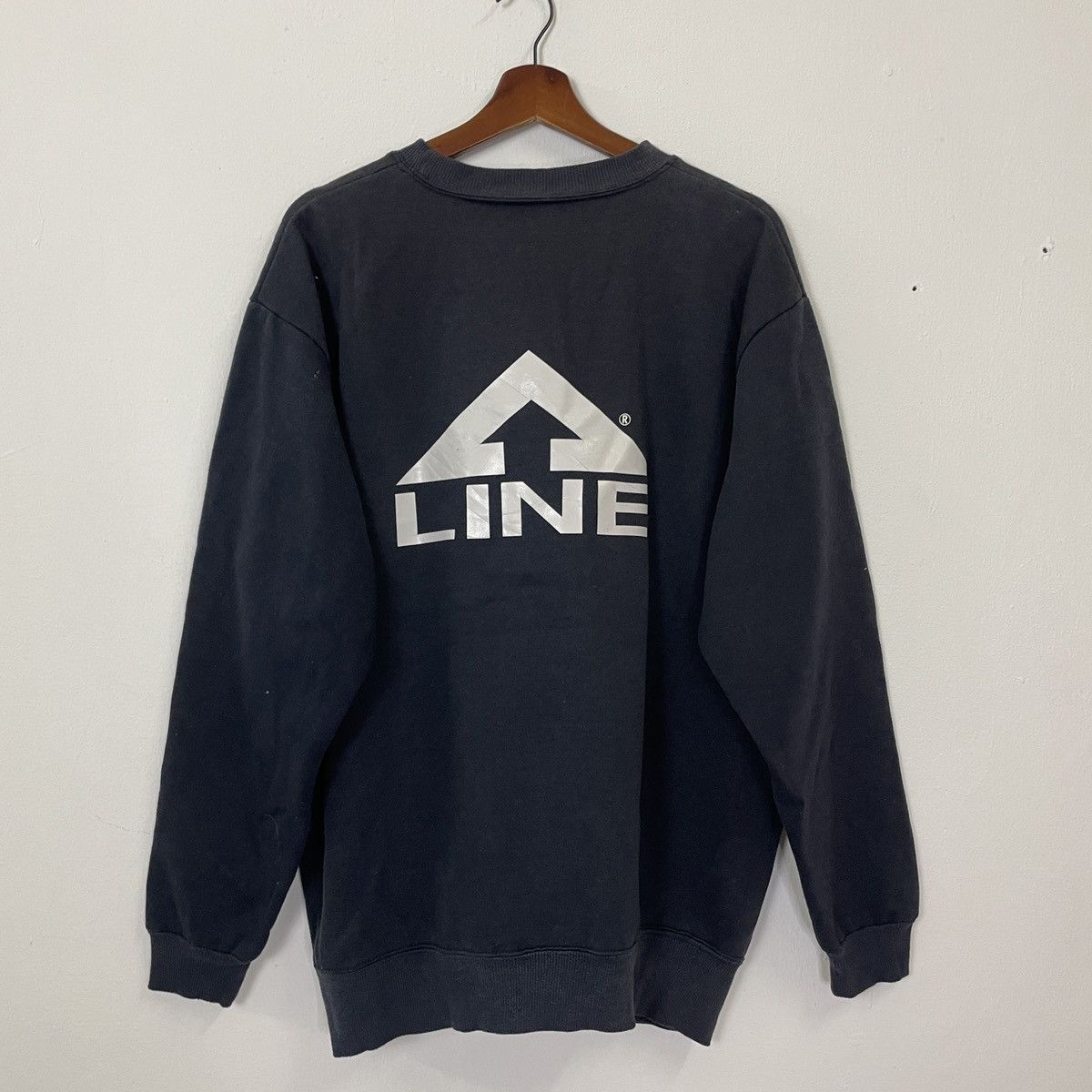 Japanese Brand Vintage Line Big Logo Crewneck Sweatshirt Size US XL / EU 56 / 4 - 1 Thumbnail