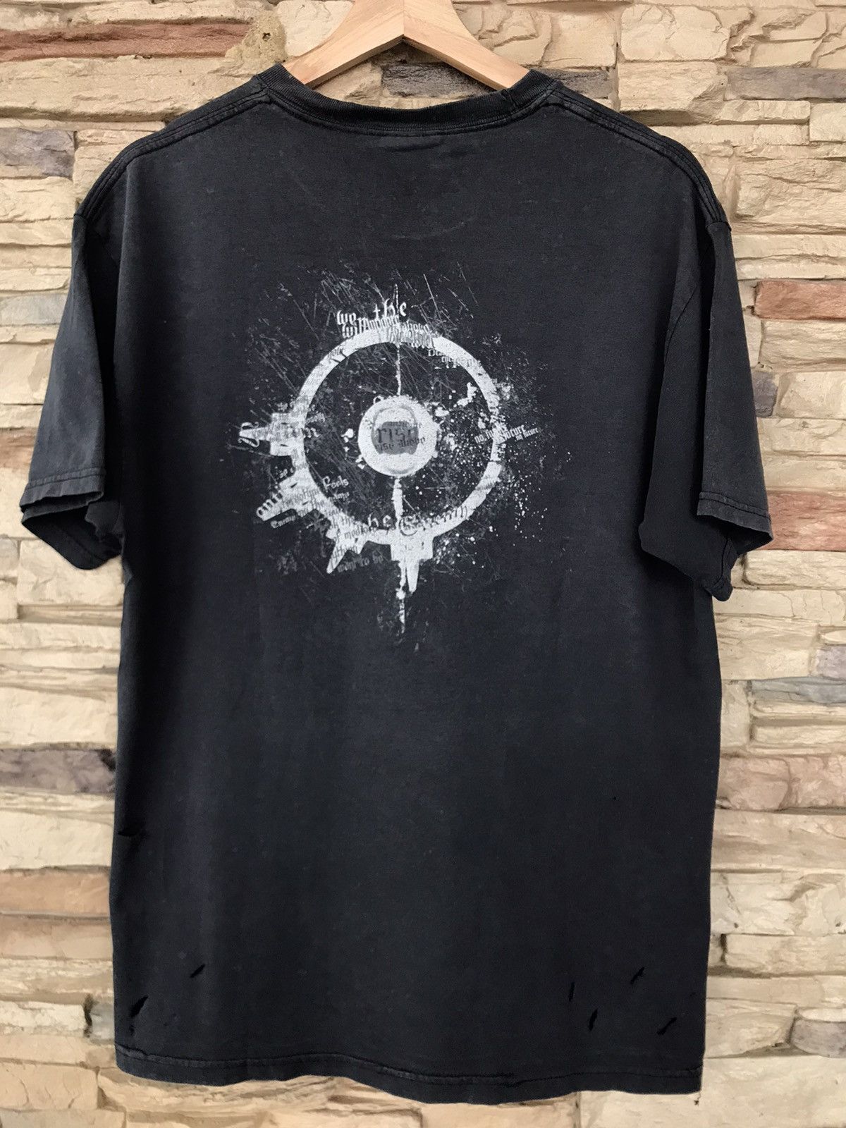 Band Tees Vintage Distressed Arch Enemy Band Tee metallica slayers Size US M / EU 48-50 / 2 - 2 Thumbnail