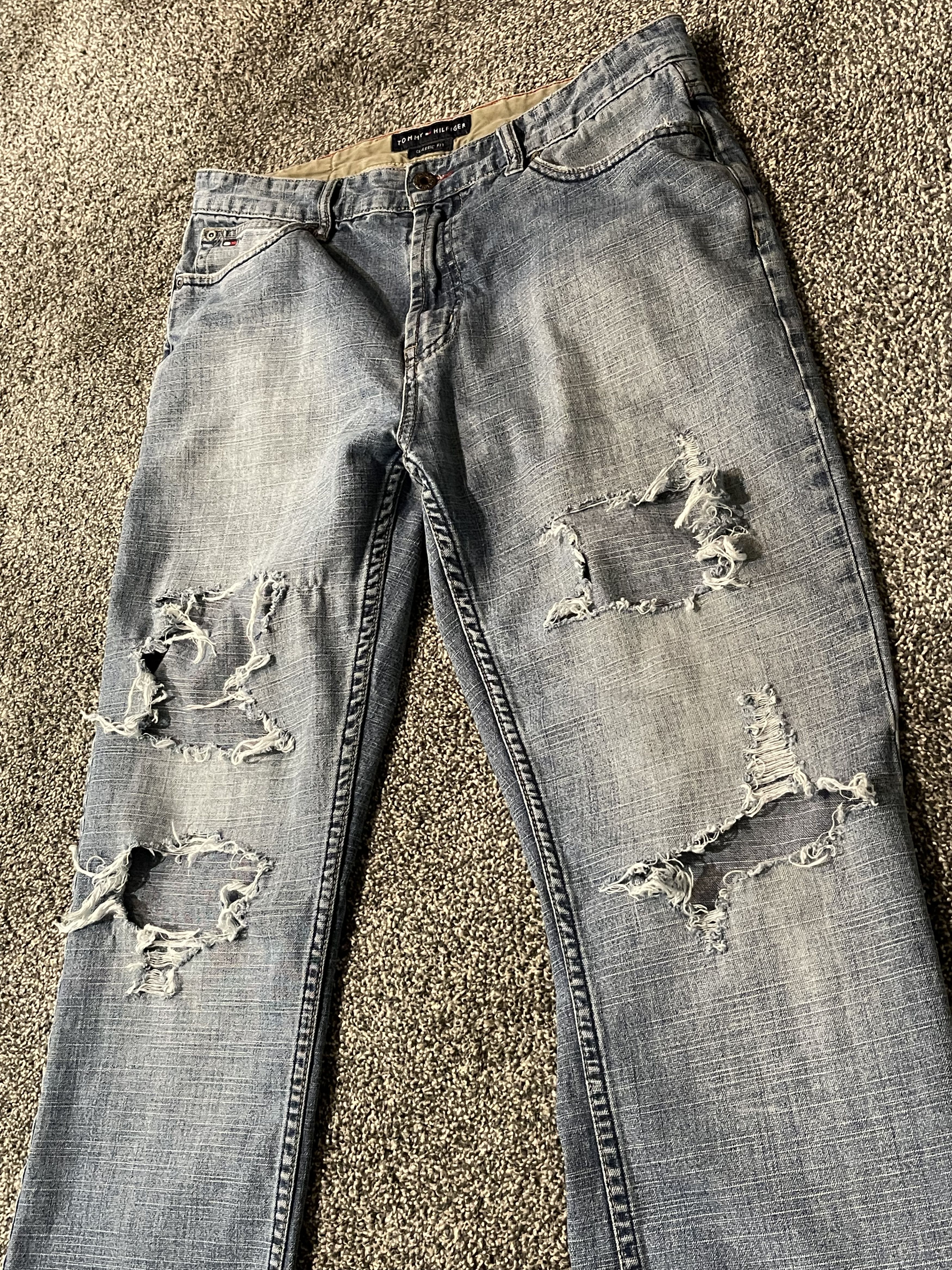 Tommy Hilfiger × Vintage Vintage Distressed Tommy Hilfiger Denim 32 x 30 Size US 32 / EU 48 - 4 Thumbnail
