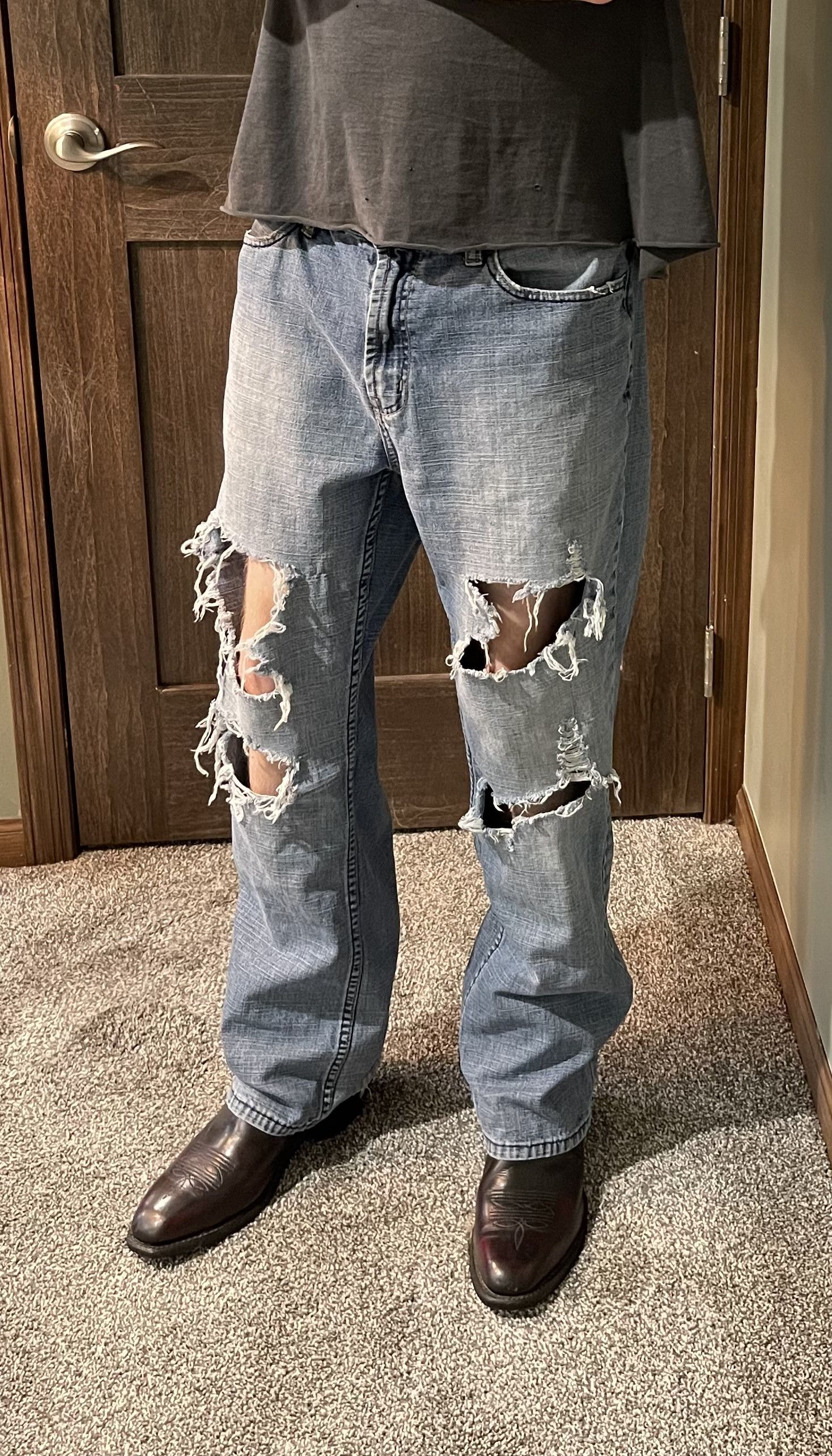 Tommy Hilfiger × Vintage Vintage Distressed Tommy Hilfiger Denim 32 x 30 Size US 32 / EU 48 - 1 Thumbnail