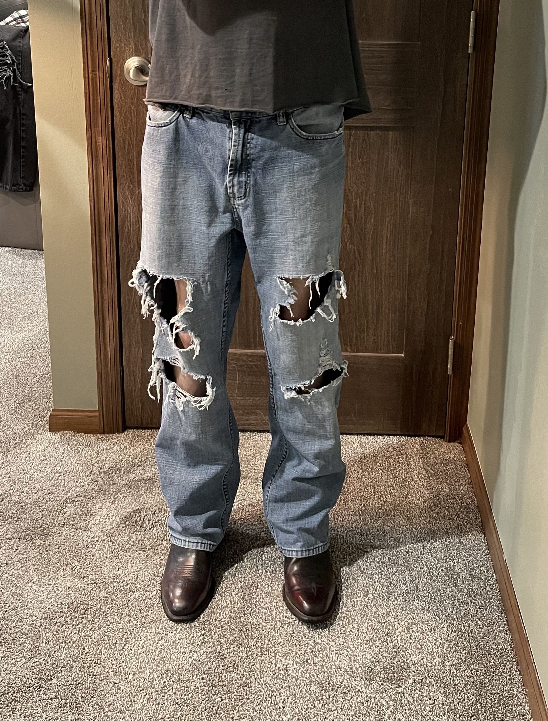 Tommy Hilfiger × Vintage Vintage Distressed Tommy Hilfiger Denim 32 x 30 Size US 32 / EU 48 - 2 Thumbnail