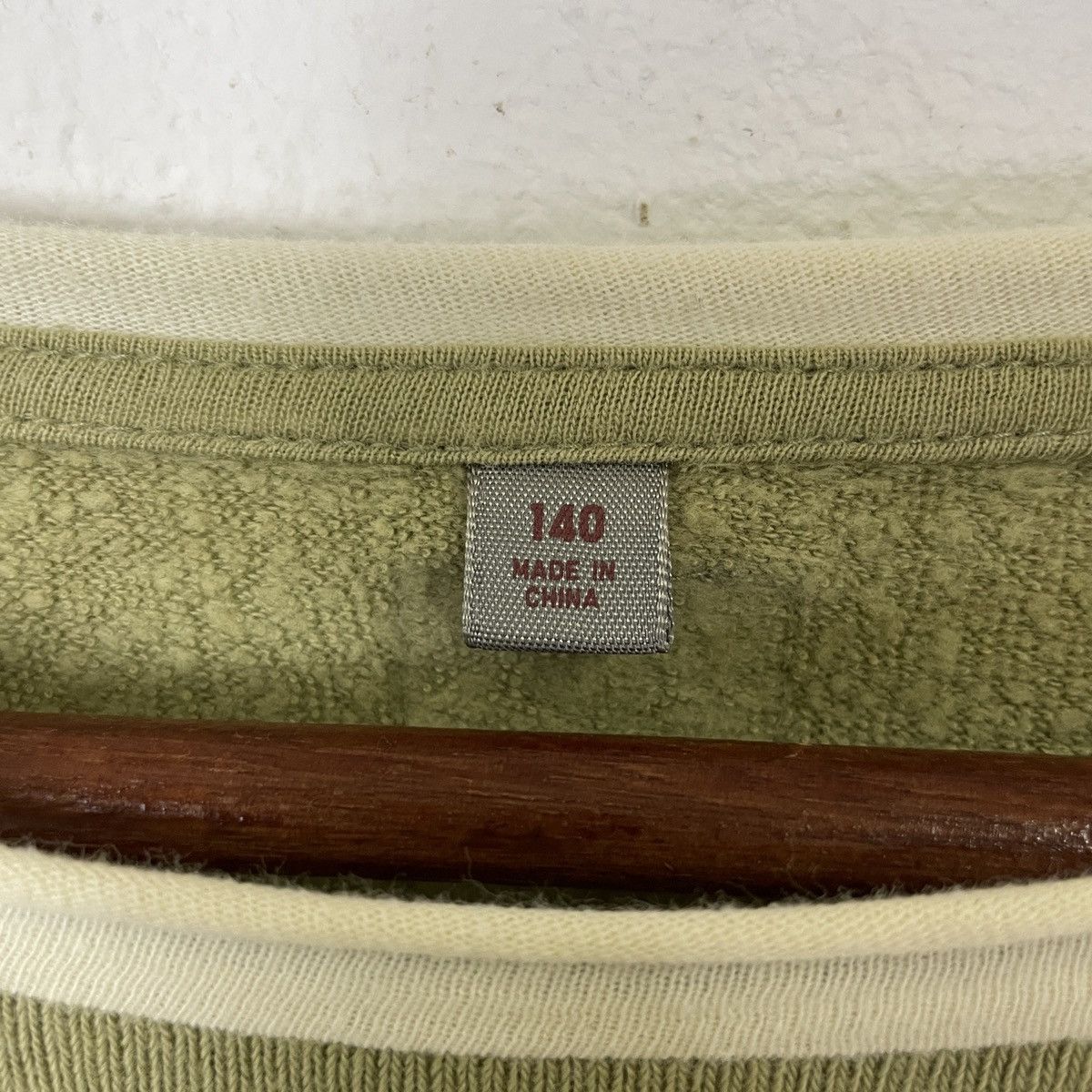 Undercover × Uniqlo Uniqlo X Undercover Embroidery Small Logo Kids Sweatshirt Size US XS / EU 42 / 0 - 6 Thumbnail
