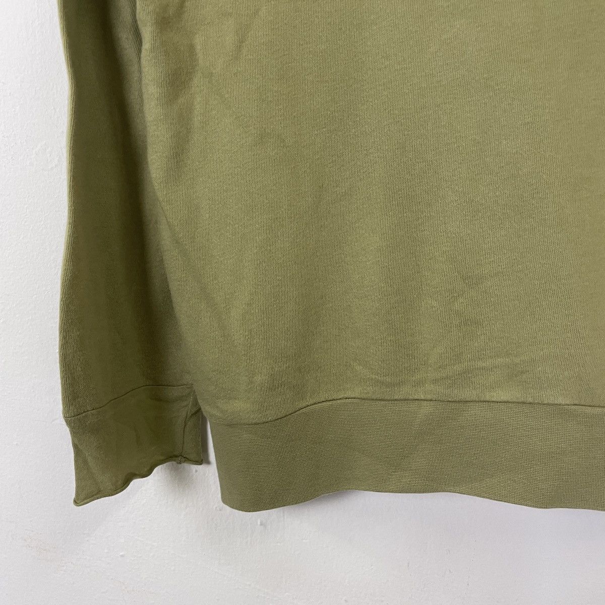 Undercover × Uniqlo Uniqlo X Undercover Embroidery Small Logo Kids Sweatshirt Size US XS / EU 42 / 0 - 10 Thumbnail