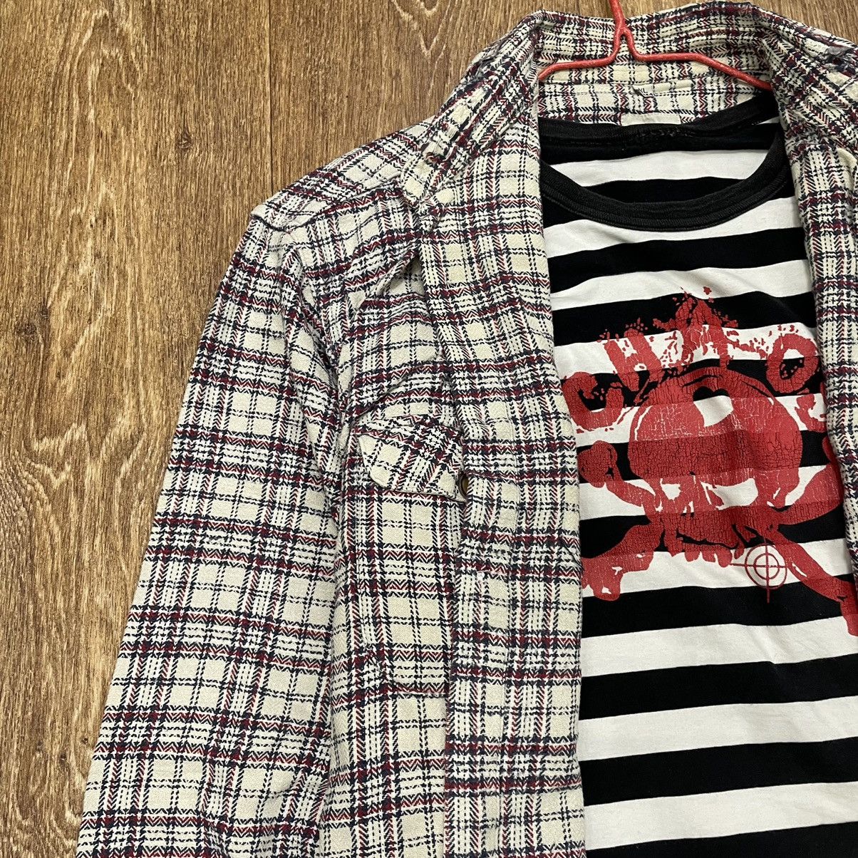 Vintage Vintage Y2K Oversized Graphic Checkered Shirt Grunge XL Size US XL / EU 56 / 4 - 5 Thumbnail