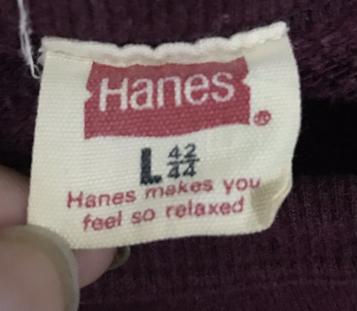 HANES BIG LOGO SWEATSHIRT
