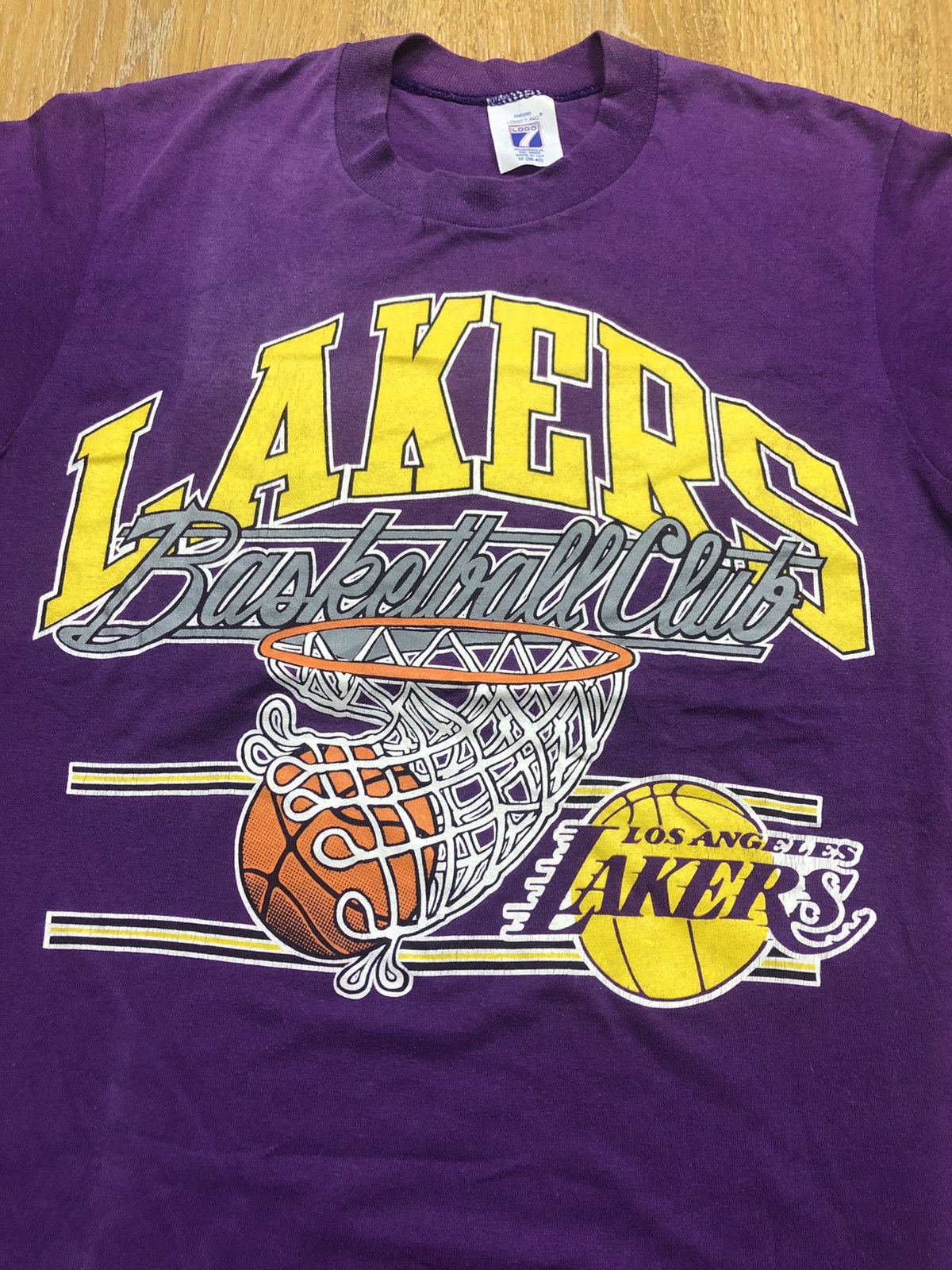 NBA Vintage Lakers T-Shirt Size US M / EU 48-50 / 2 - 6 Thumbnail