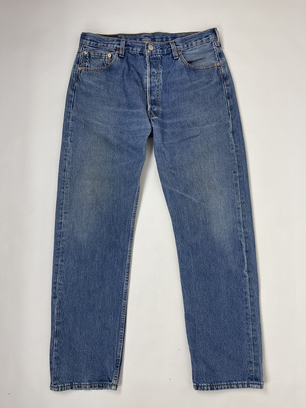Levi's Levi’s 501 vintage made in UK blue classic denim jeans pants Size US 36 / EU 52 - 3 Thumbnail