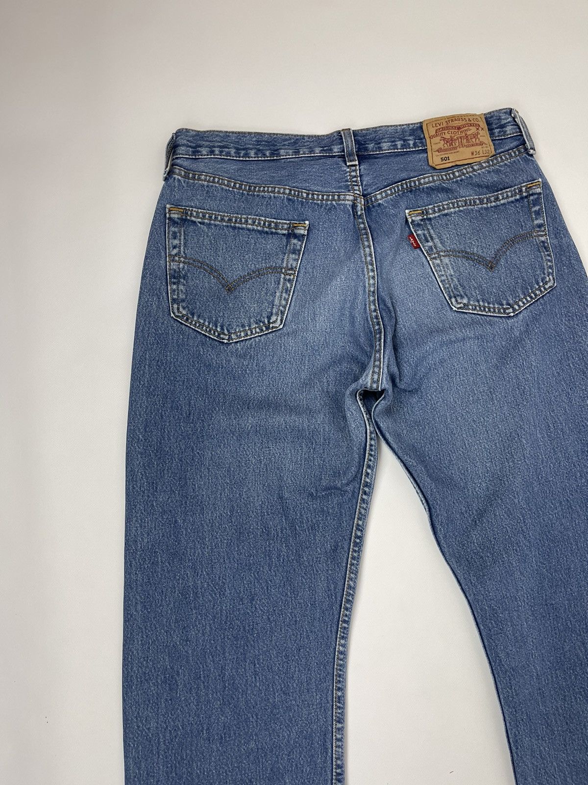 Levi's Levi’s 501 vintage made in UK blue classic denim jeans pants Size US 36 / EU 52 - 4 Thumbnail