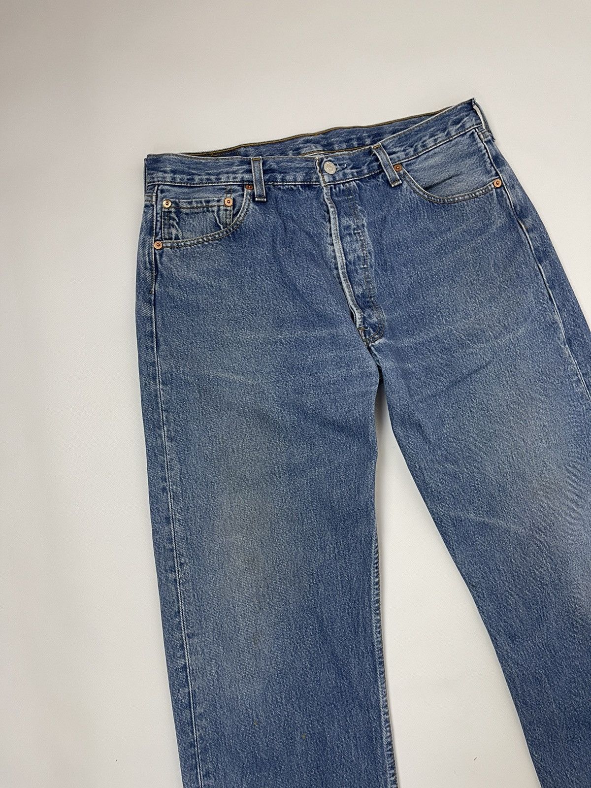 Levi's Levi’s 501 vintage made in UK blue classic denim jeans pants Size US 36 / EU 52 - 9 Thumbnail