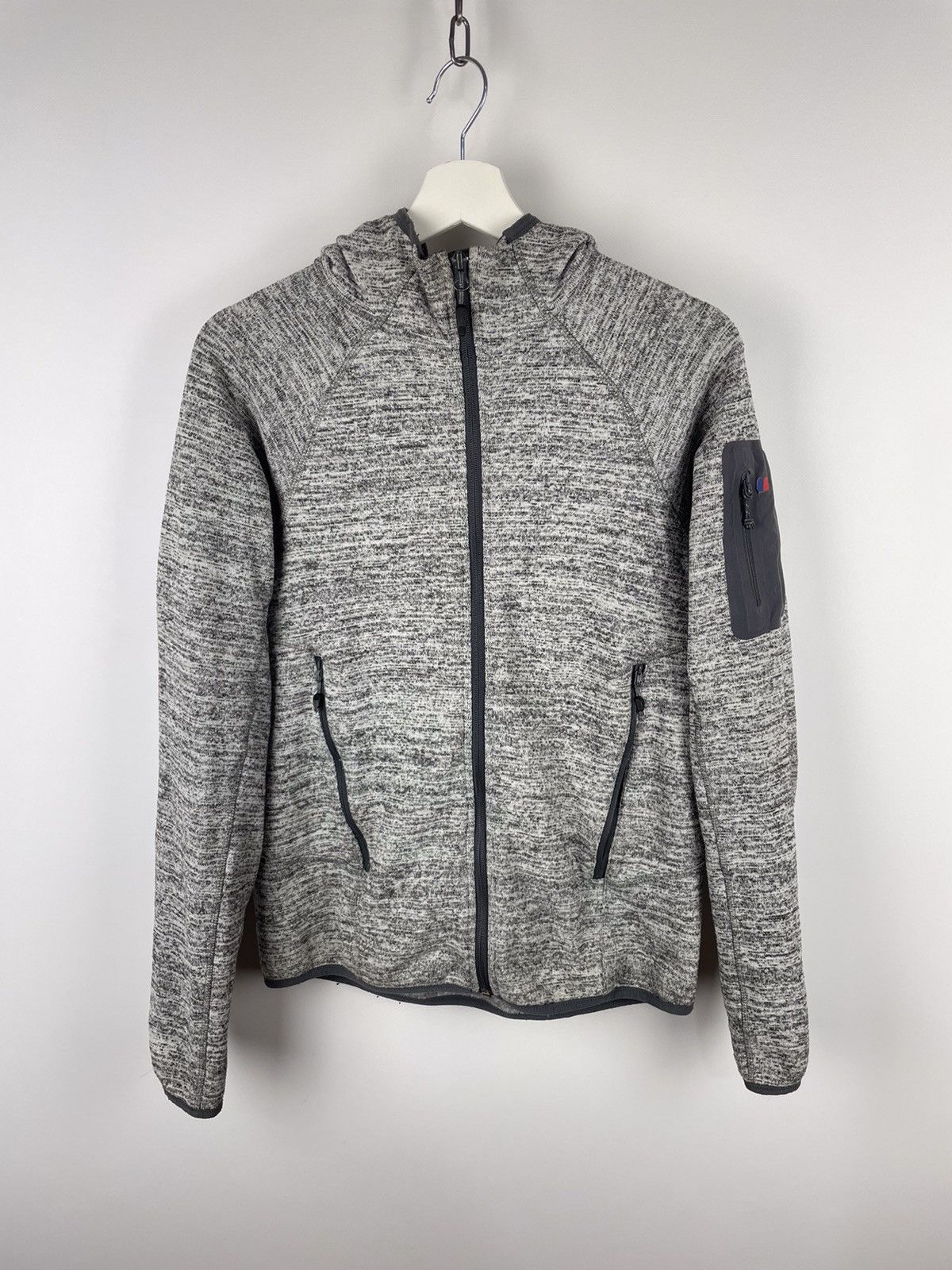 Berghaus Berghaus Tech Zip Hoodie Gray Hooded Full Zip size S Size US S / EU 44-46 / 1 - 1 Thumbnail