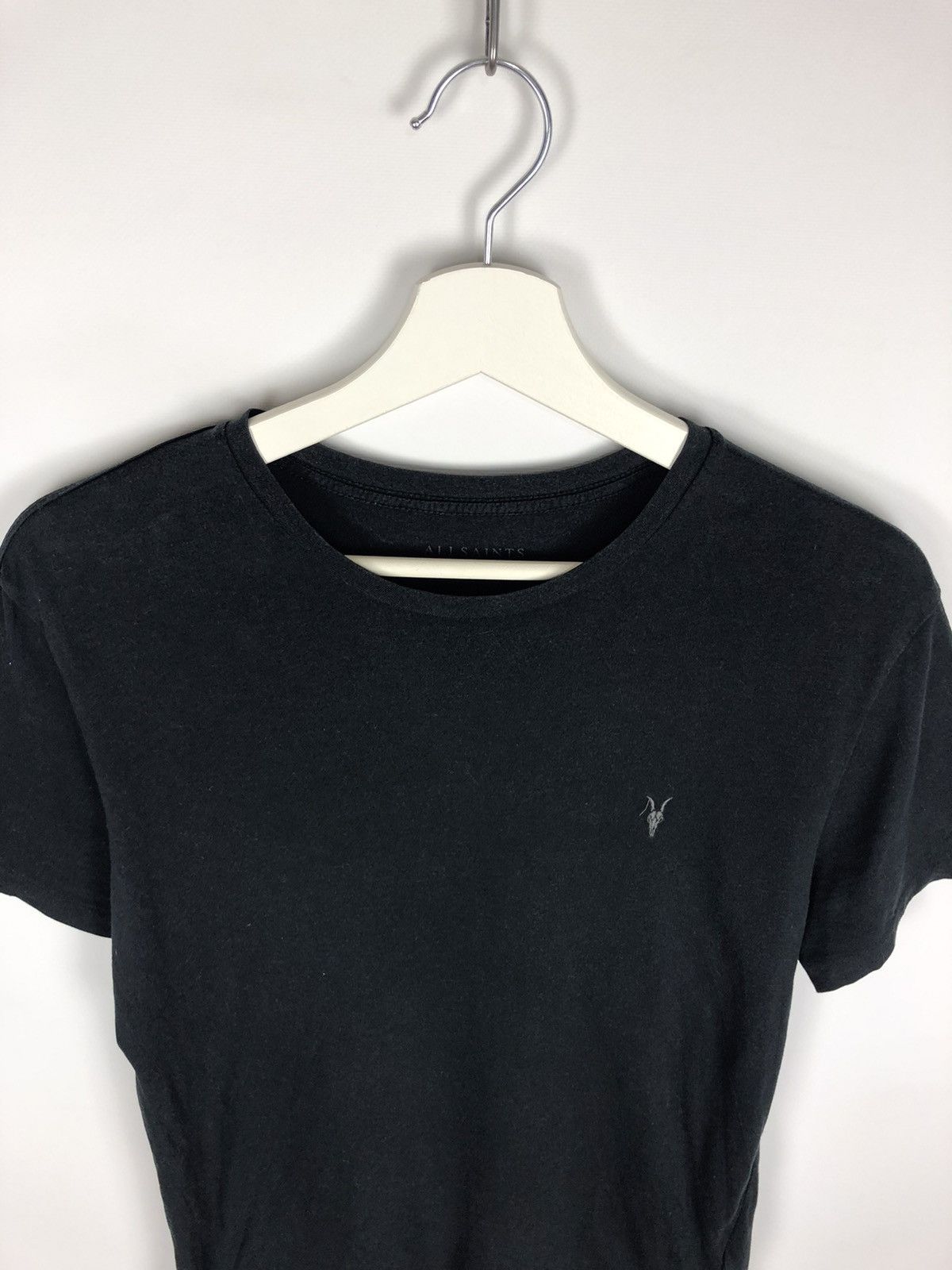 Allsaints AllSaints Basic Crew Neck T-Shirt Embroidered Small Logo Size US S / EU 44-46 / 1 - 2 Thumbnail