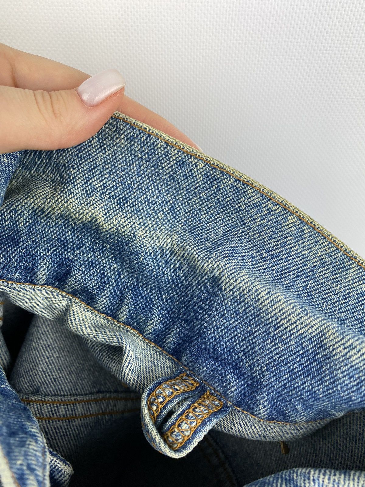 Levi's × Vintage VTG Levi’s men’s denim trucker jacket size M GR. Britain Size US M / EU 48-50 / 2 - 20 Thumbnail