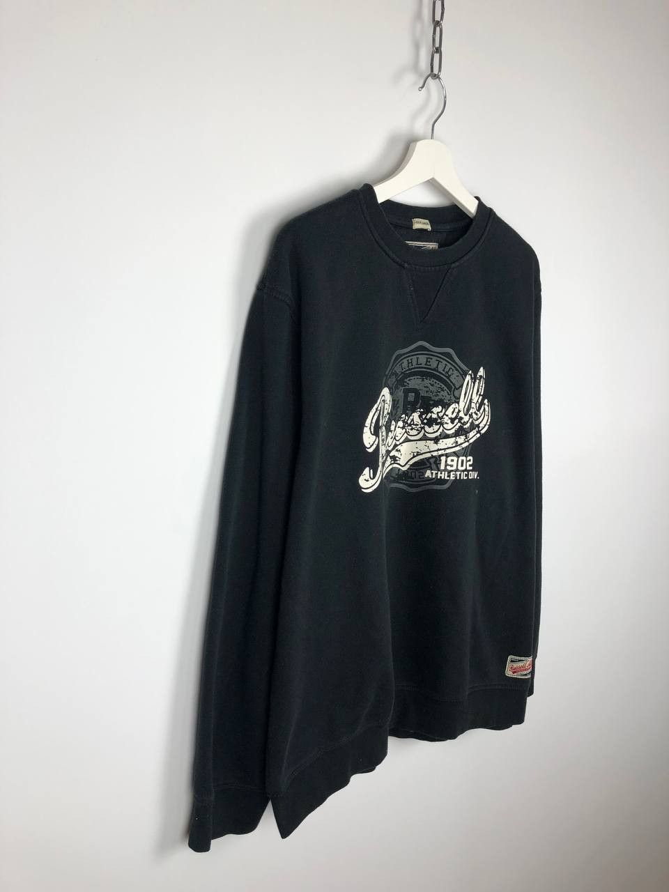 Russell Athletic Russell Athletic Vintage Sweatshirt Crewneck Center Logo XL Size US XL / EU 56 / 4 - 6 Thumbnail