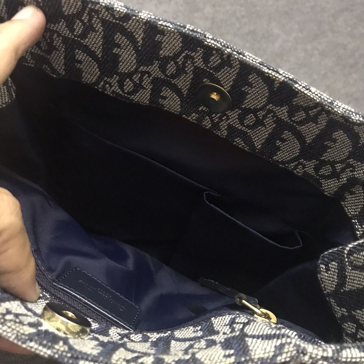 Dior 🔥 Steals 🔥Rare Vintage Dior bag Size ONE SIZE - 12 Thumbnail