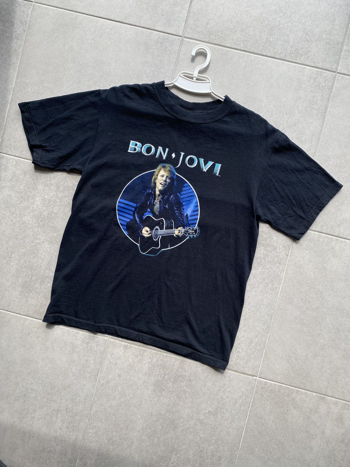 Bon Jovi Vintage Bon Jovi Tee Size US M / EU 48-50 / 2 - 1 Thumbnail