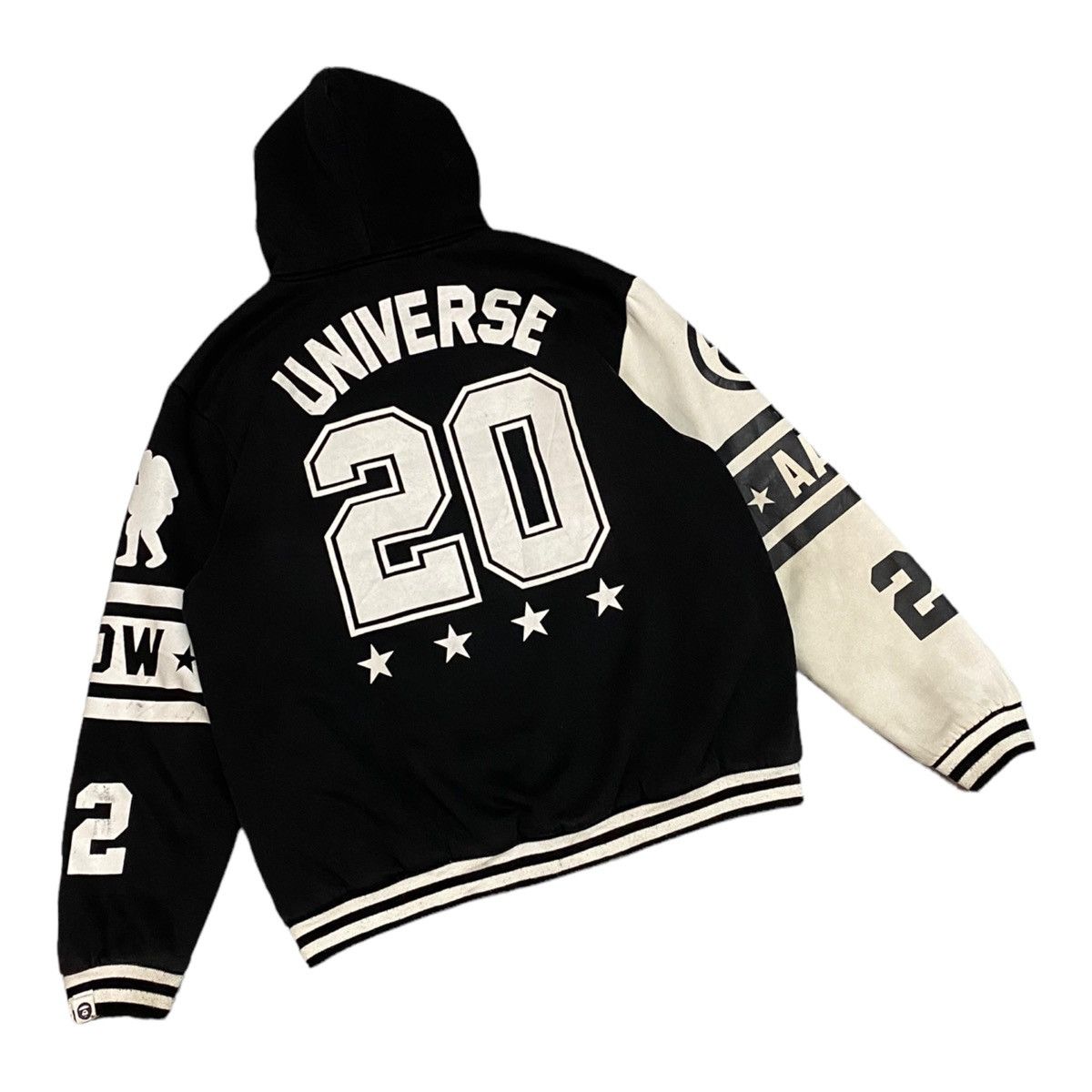 Japanese Brand BAPE🔥A BATHING APE 20 UNIVERSE VARSITY JACKET HOODIE Size US M / EU 48-50 / 2 - 3 Thumbnail