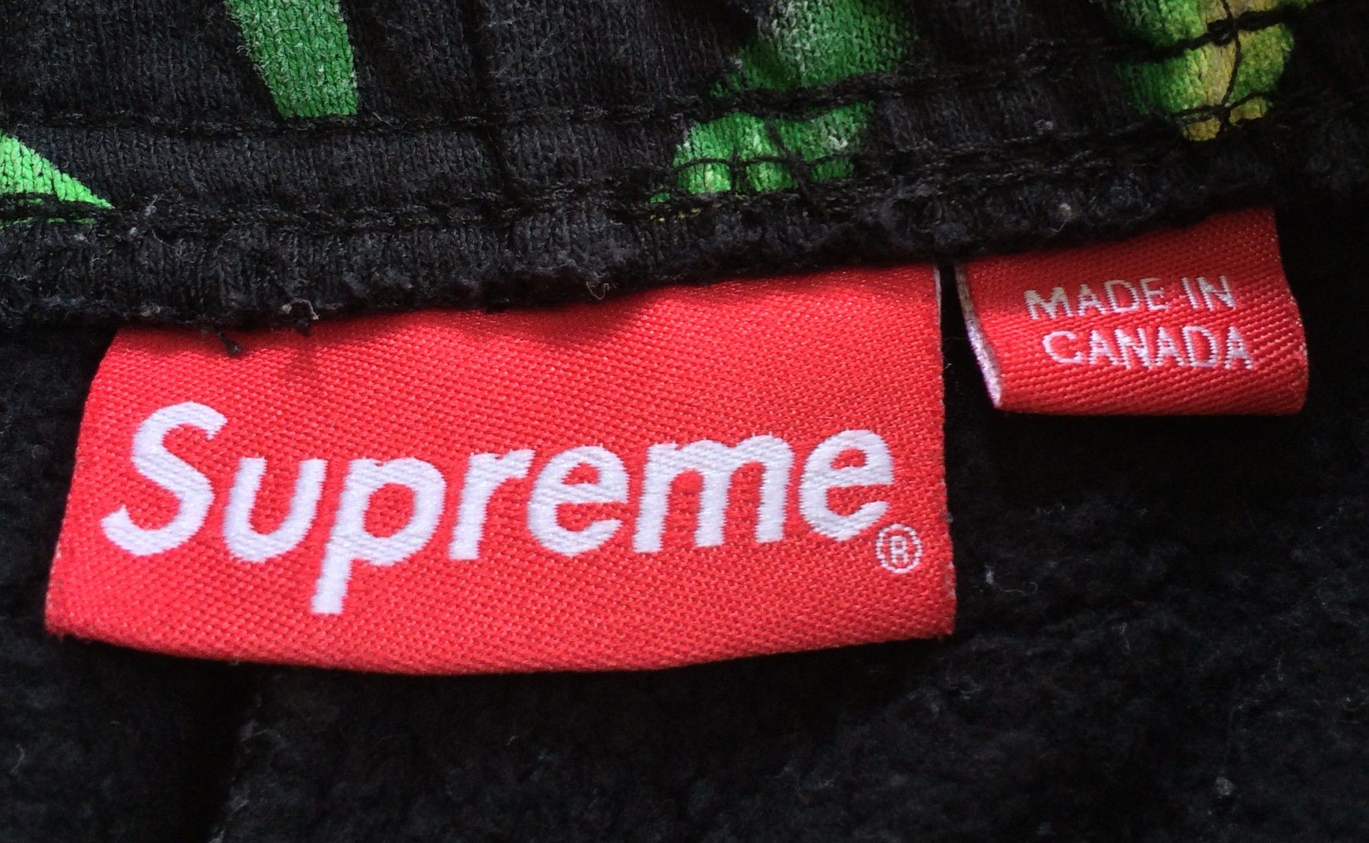 Liquid Blue × Supreme S/S 2018 Supreme x Liquid Blue Skull Pile Shorts Size US 30 / EU 46 - 5 Thumbnail