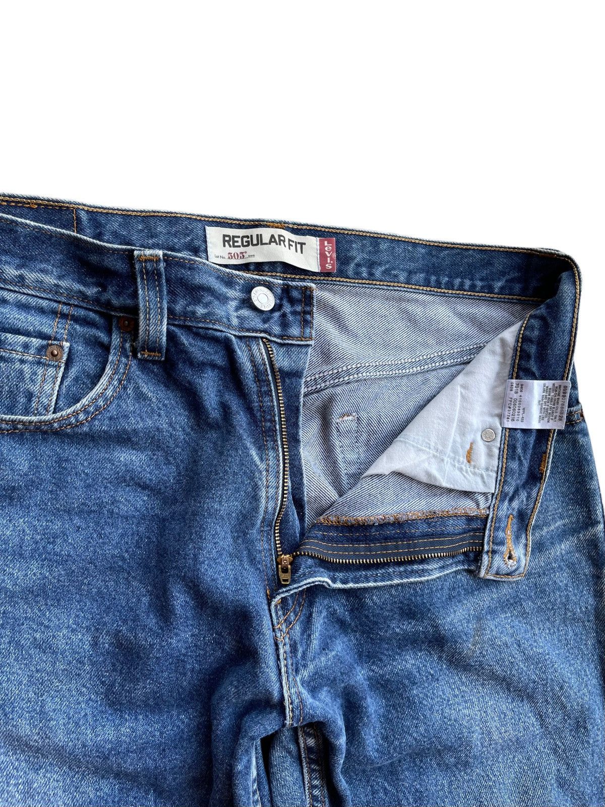 Levi's Vintage Levis 505 Regular Fit Made Lesotho Denim Jeans Size US 34 / EU 50 - 10 Thumbnail