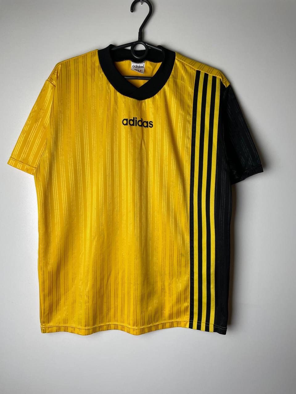 Vintage Adidas vintage t-shirts size M Size US M / EU 48-50 / 2 - 1 Thumbnail