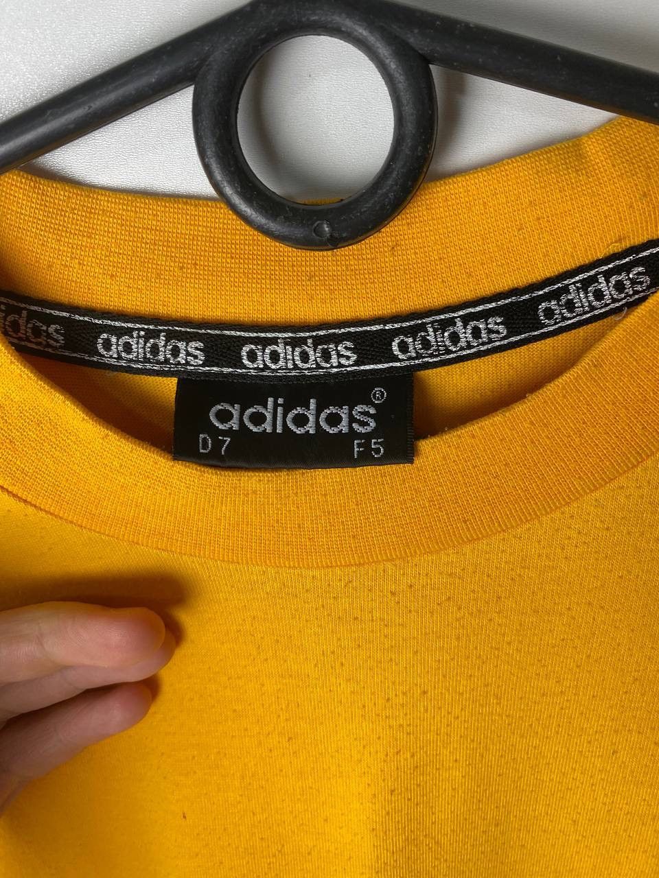 Vintage Adidas vintage t-shirt size L Size US L / EU 52-54 / 3 - 3 Thumbnail