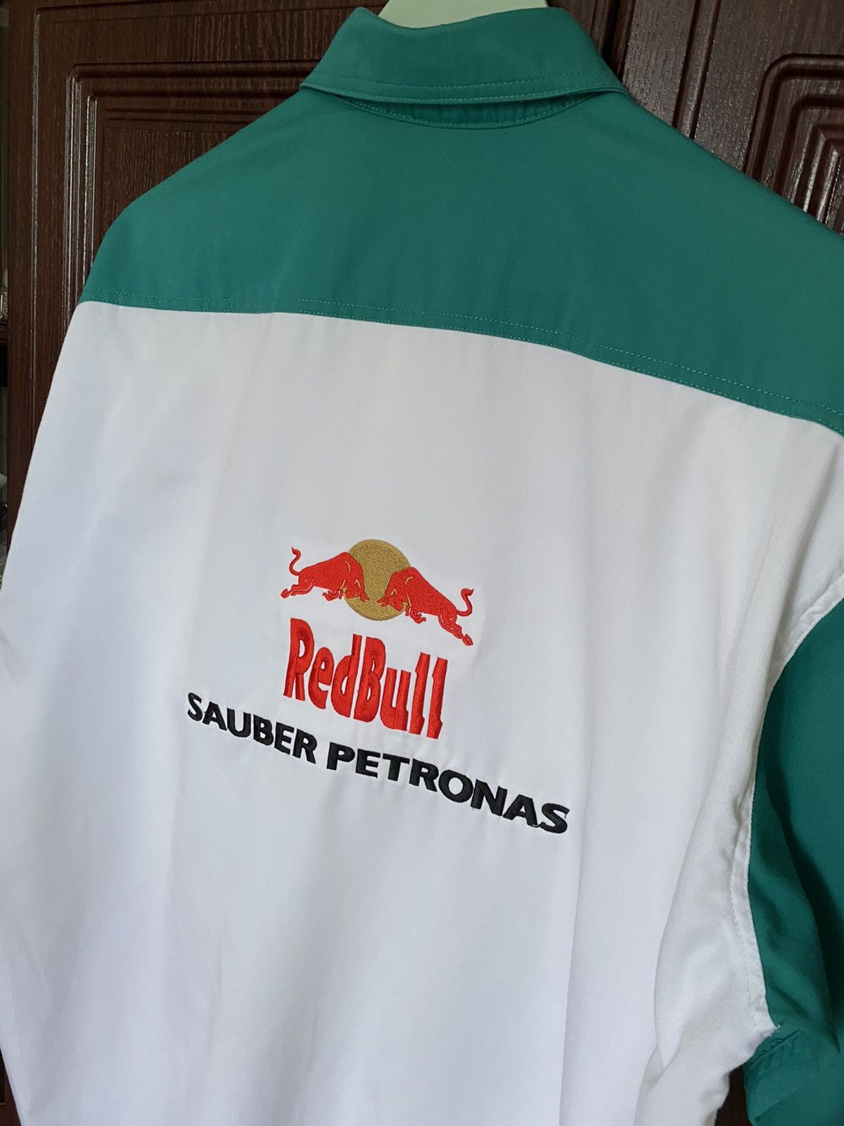 Red Bull Vintage Red Bull Sauber Petronas F1 Racing BMW Button Shirt Size US XXL / EU 58 / 5 - 6 Thumbnail