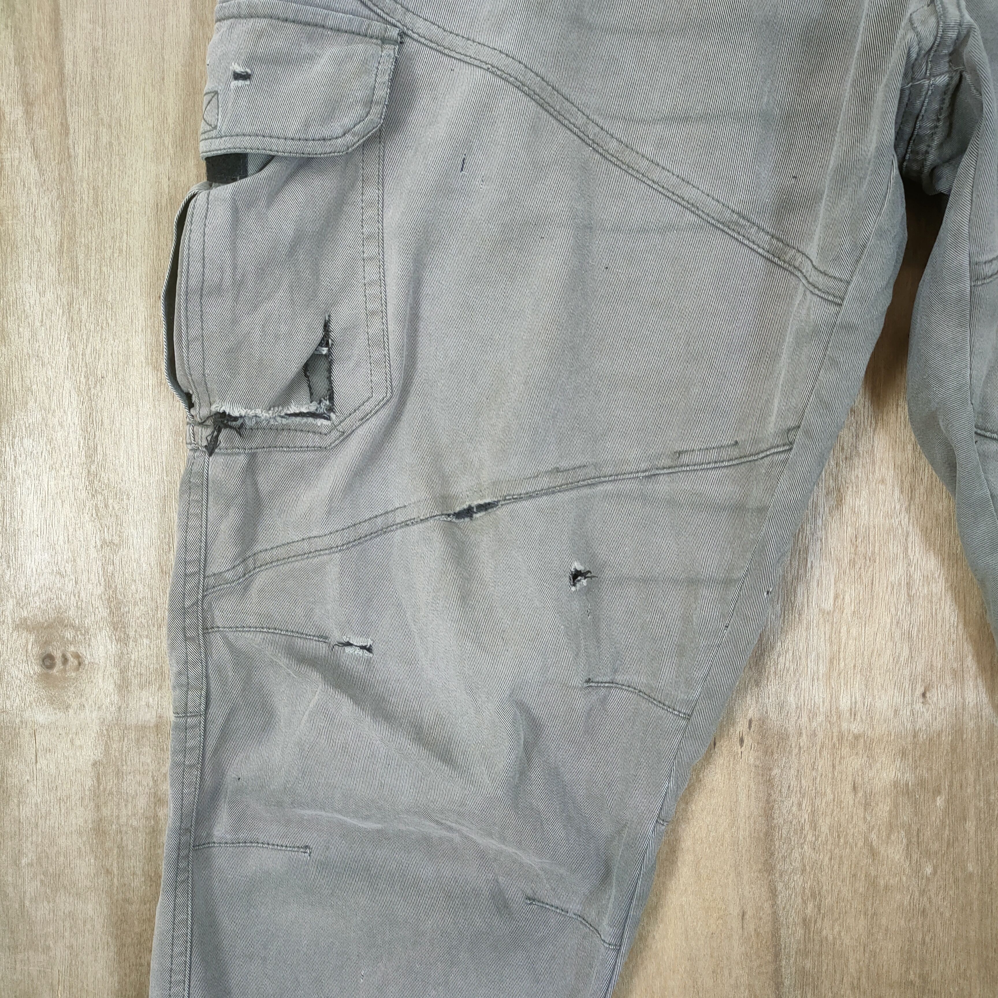 Japanese Brand × Vintage VINTAGE WORN CARGO PANTS Size US 36 / EU 52 - 4 Thumbnail