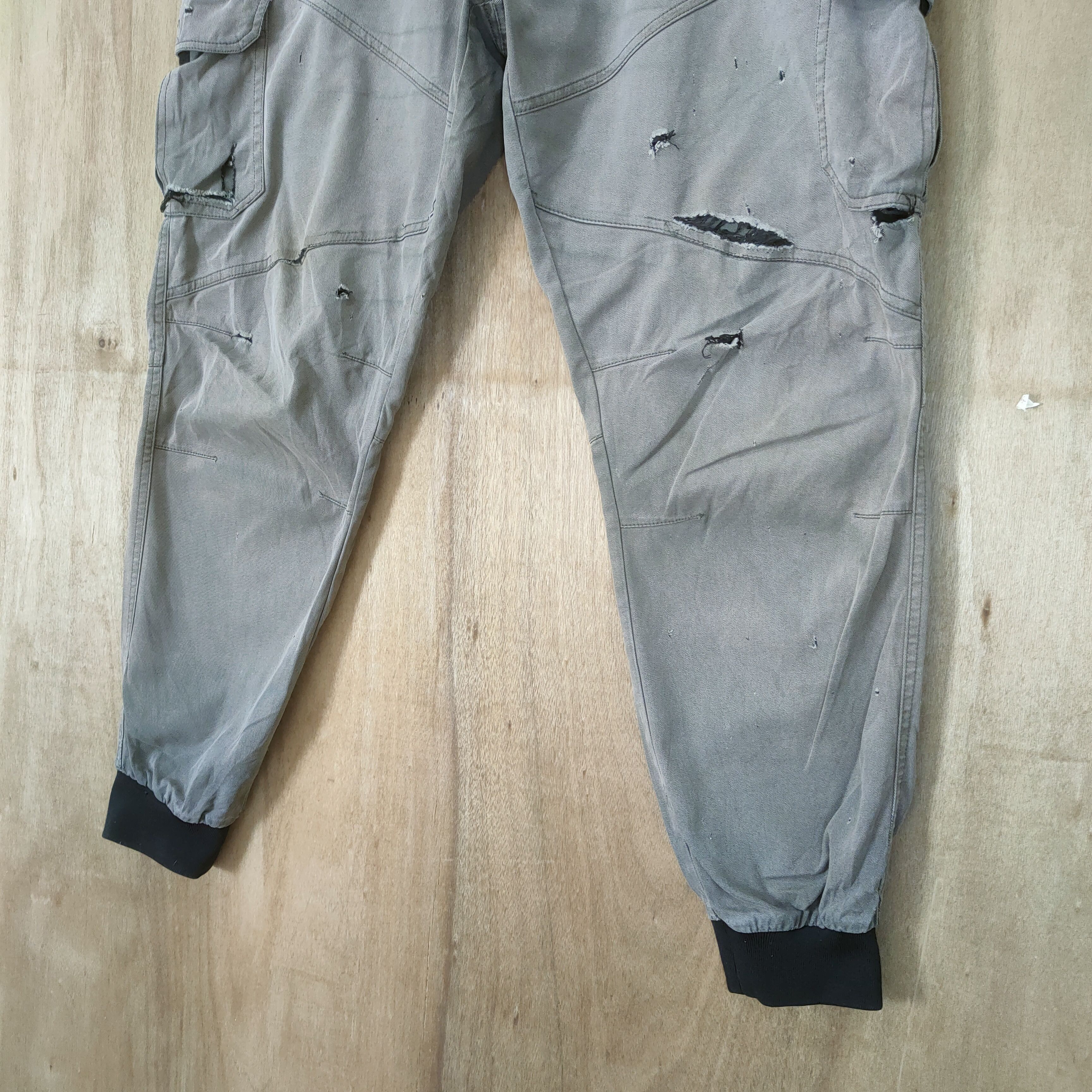 Japanese Brand × Vintage VINTAGE WORN CARGO PANTS Size US 36 / EU 52 - 3 Thumbnail