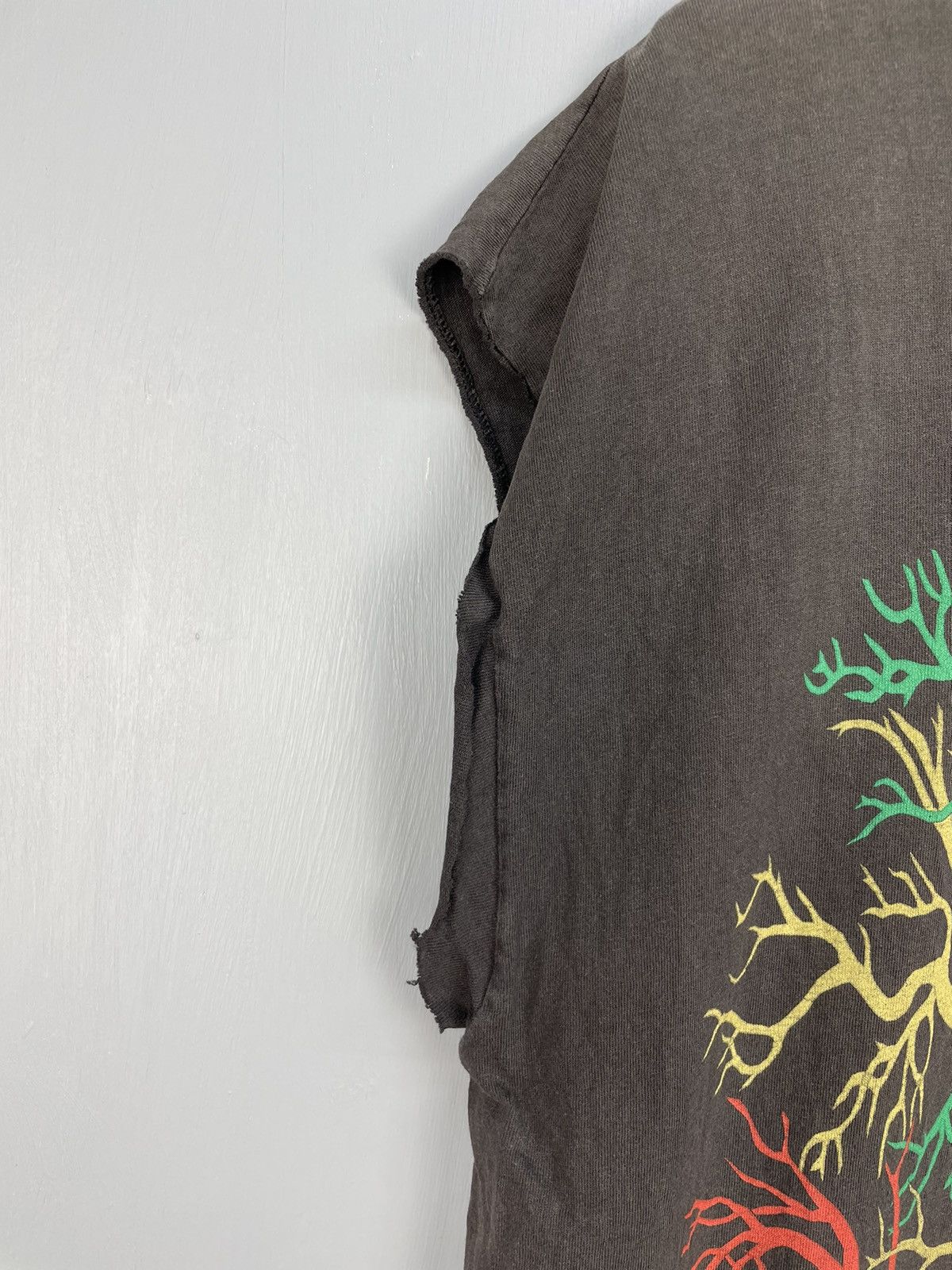 Band Tees Vintage 90s Jethro Tull cut off sleeve rock band t shirt Size US XL / EU 56 / 4 - 8 Thumbnail