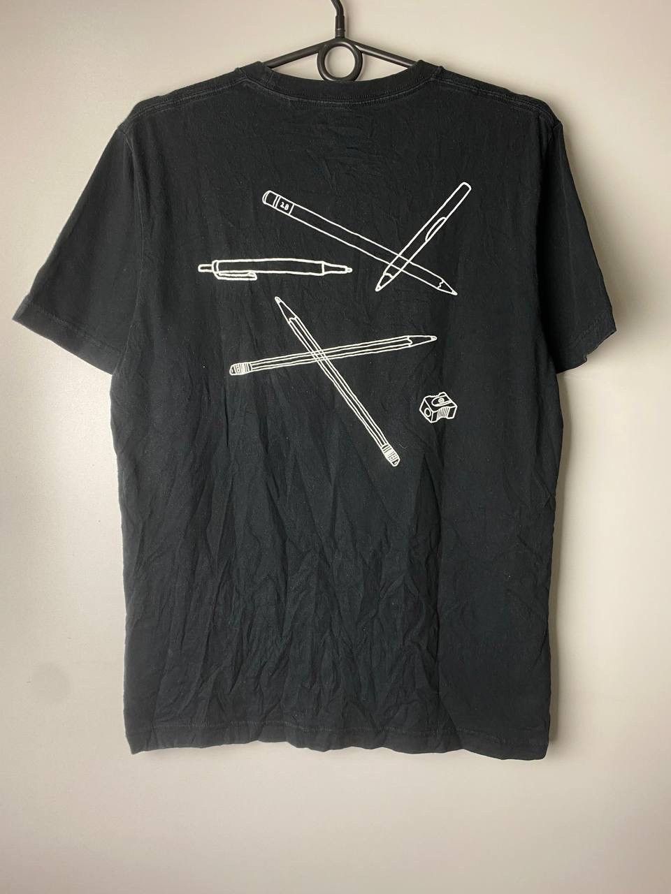 Uniqlo Uniqlo Jason Polan t-shirt size M Size US M / EU 48-50 / 2 - 2 Thumbnail