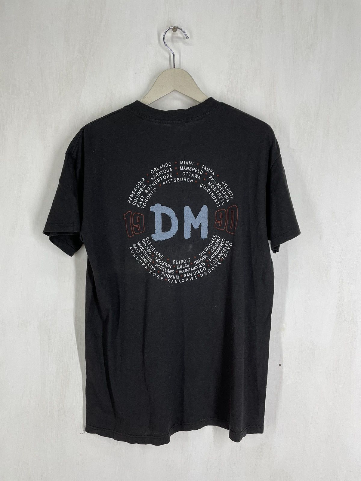 Band Tees Vintage 90s depeche mode world violation tour t shirt Size US L / EU 52-54 / 3 - 2 Thumbnail
