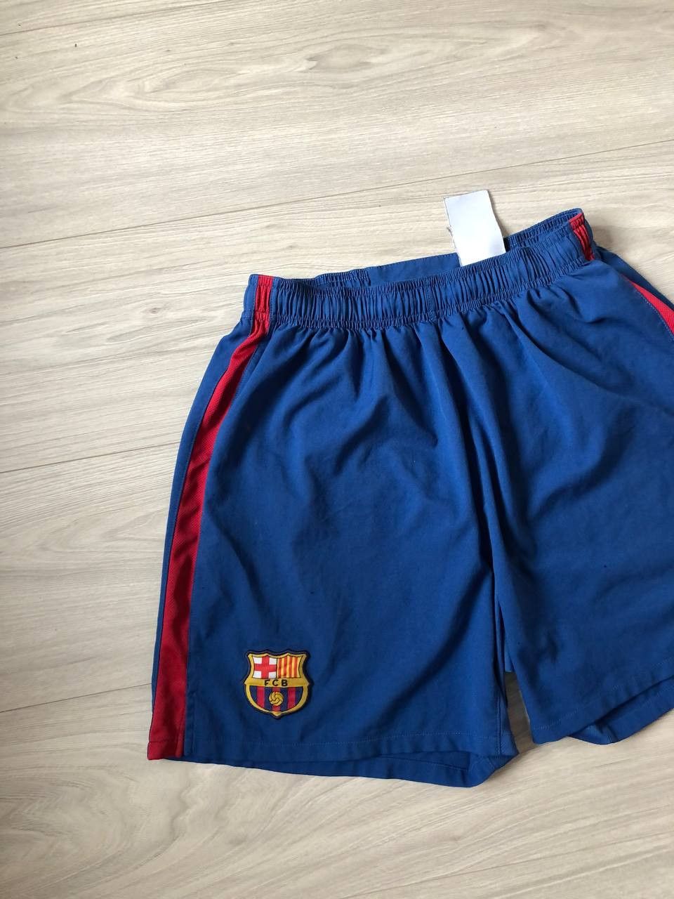 Nike BARCELONA HOME FOOTBALL SOCCER SHORTS NIKE Size US 34 / EU 50 - 3 Thumbnail